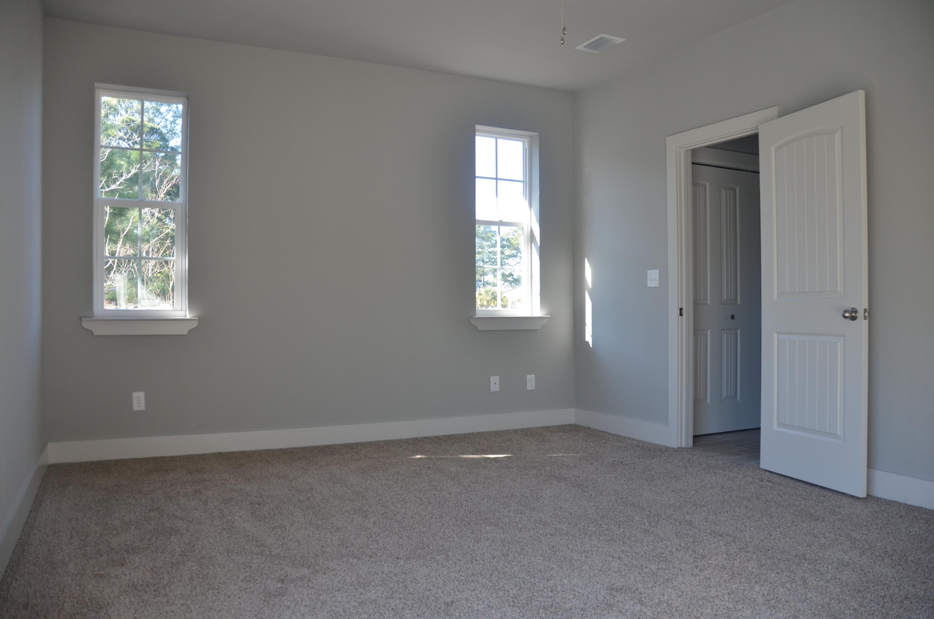 Riley's Bayview - Residential