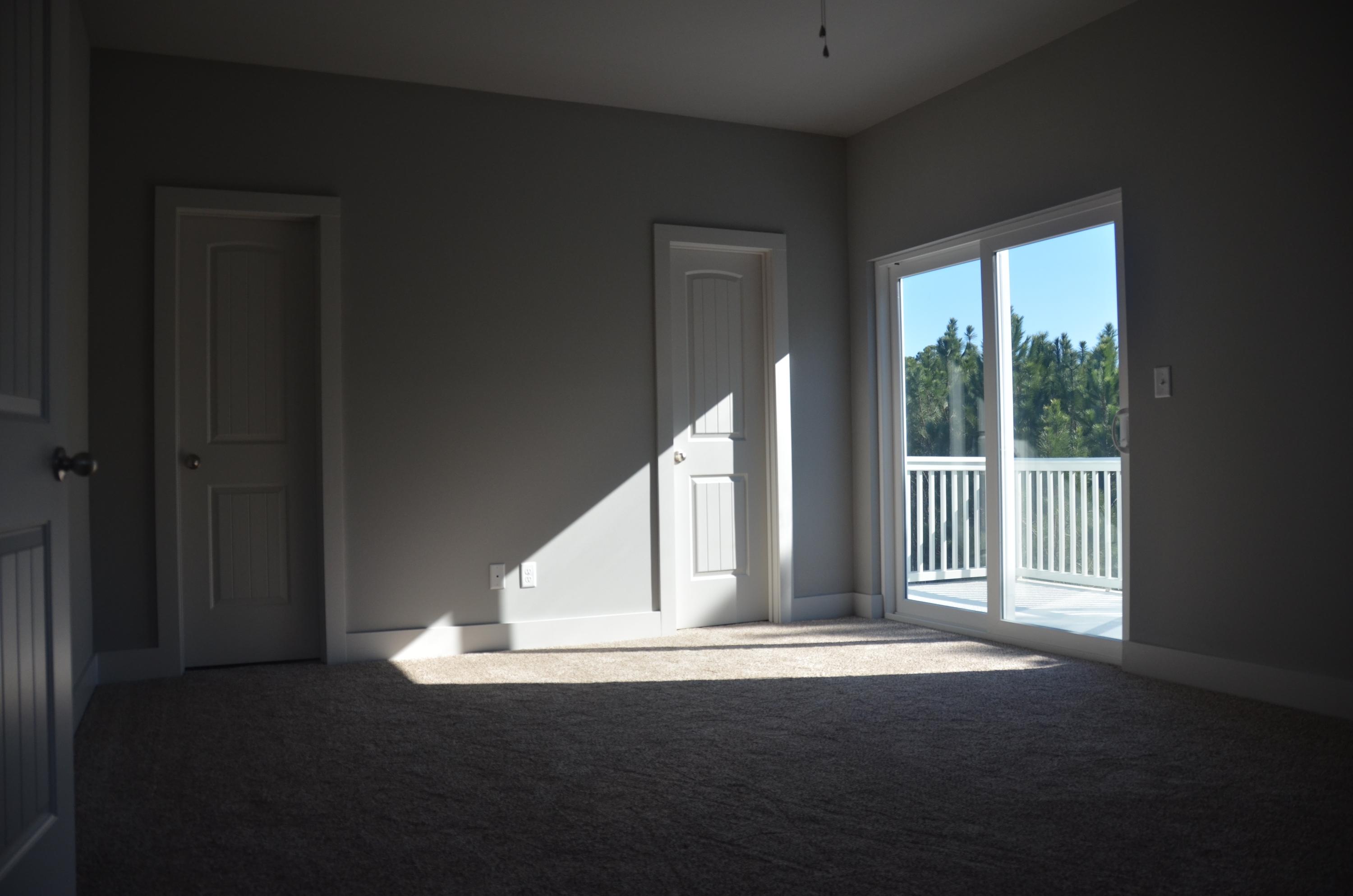 Riley's Bayview - Residential