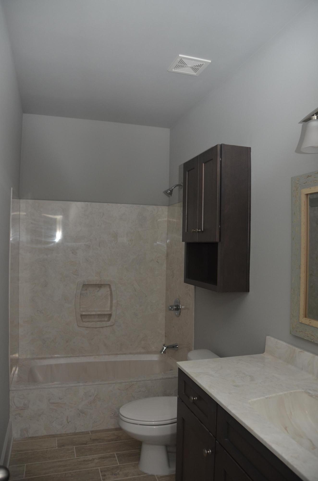 Riley's Bayview - Residential