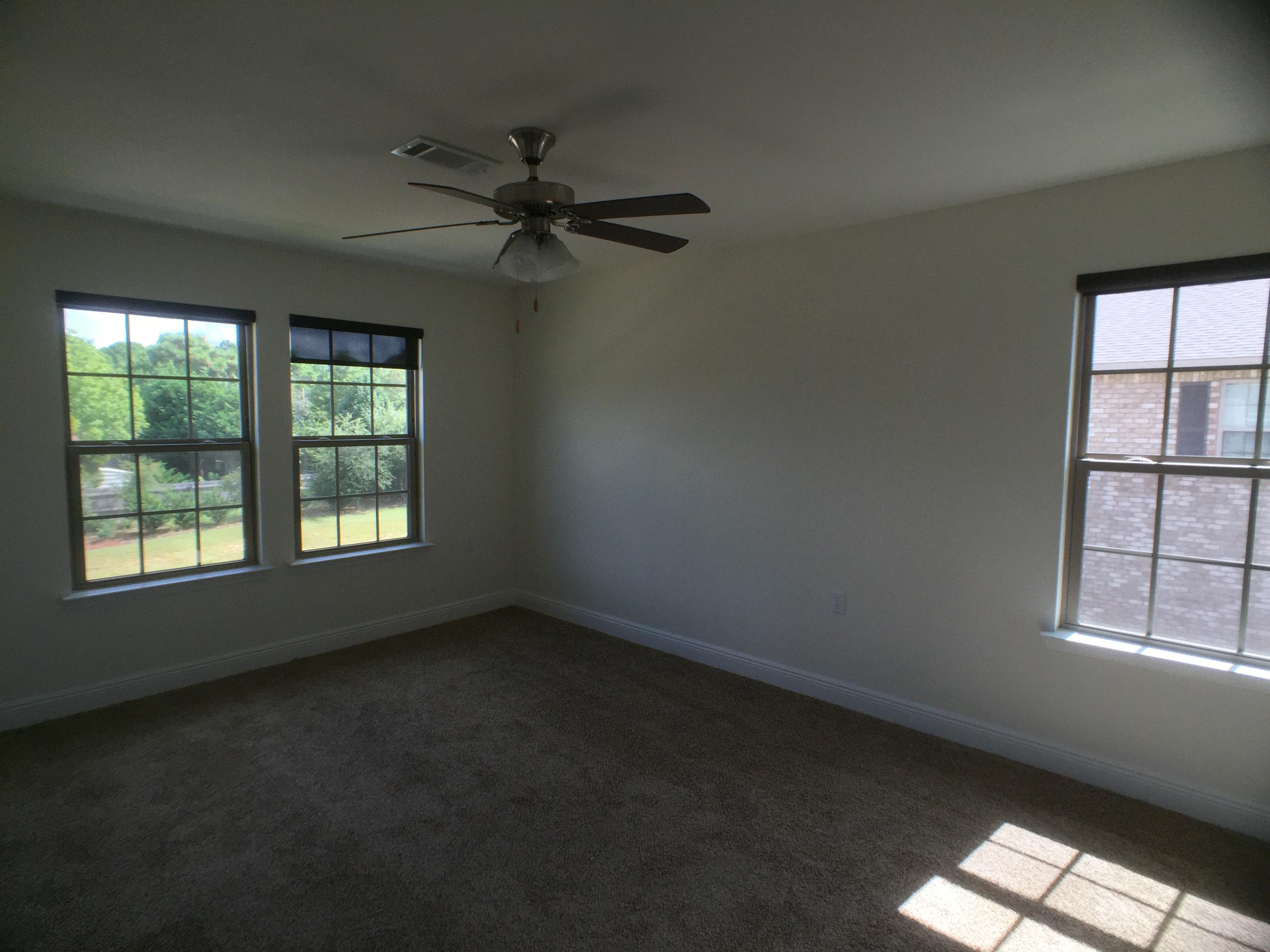 RESERVE POINTE - Residential Lease