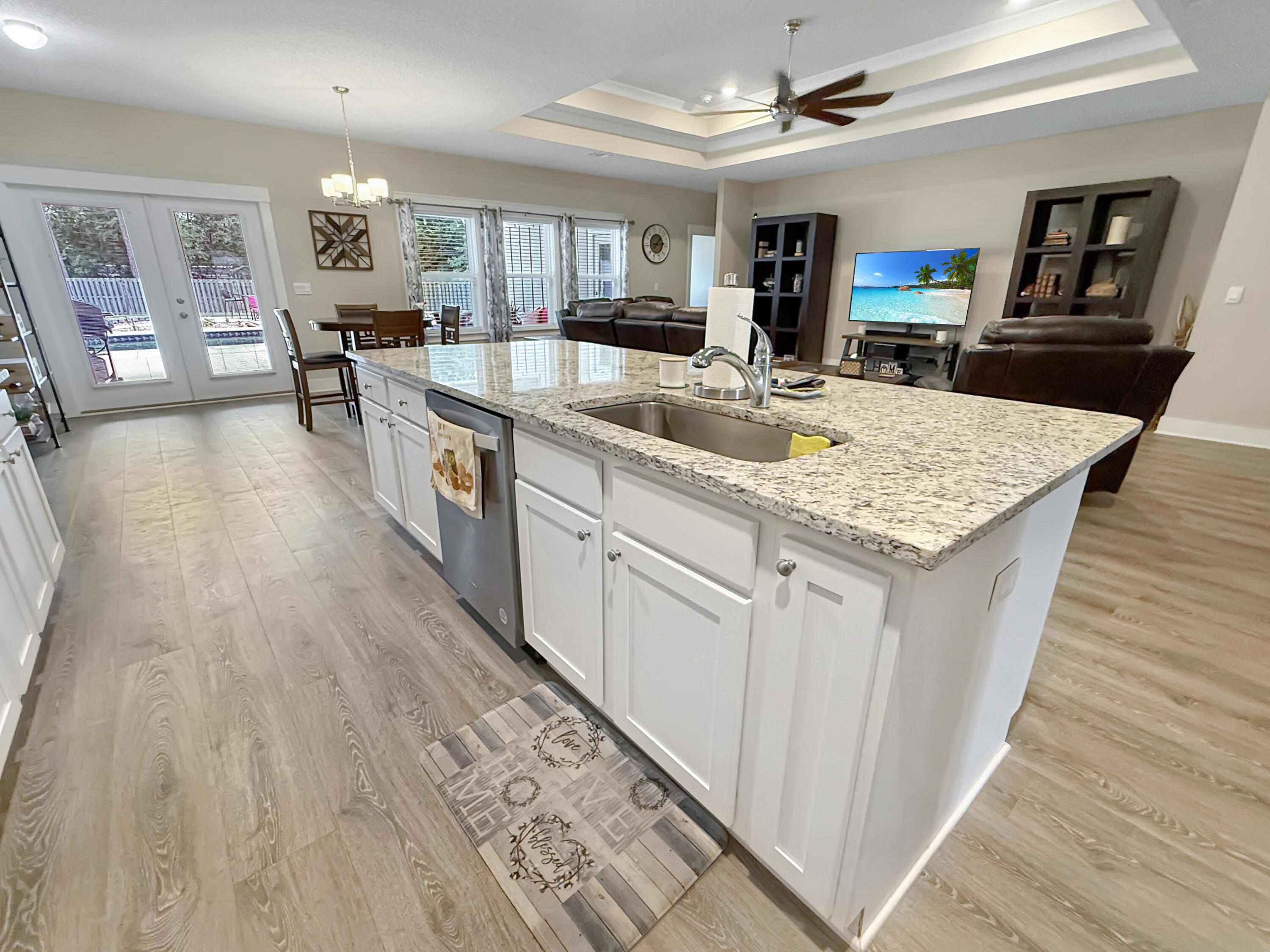 HILLWOOD ESTATES - Residential