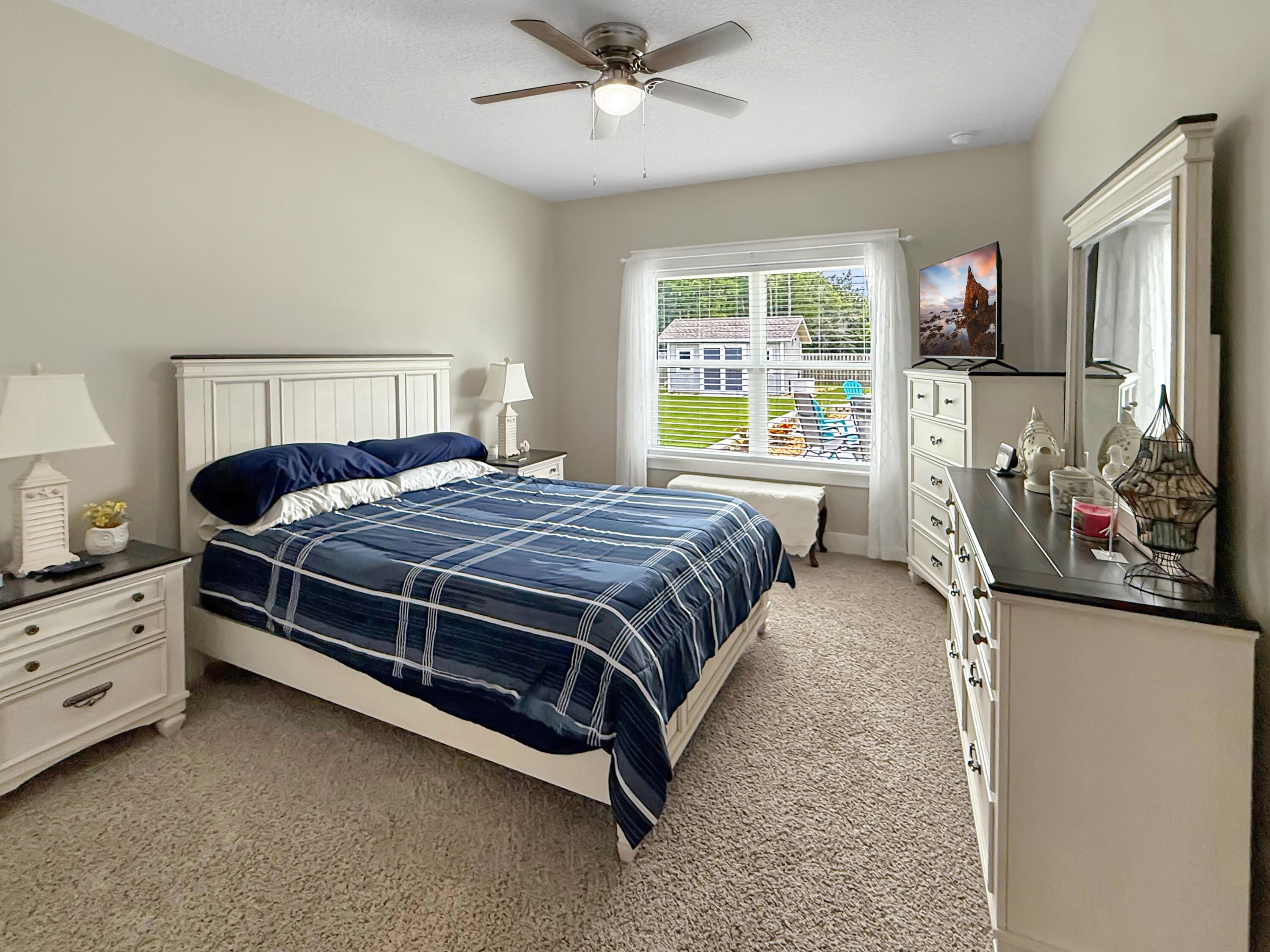 HILLWOOD ESTATES - Residential