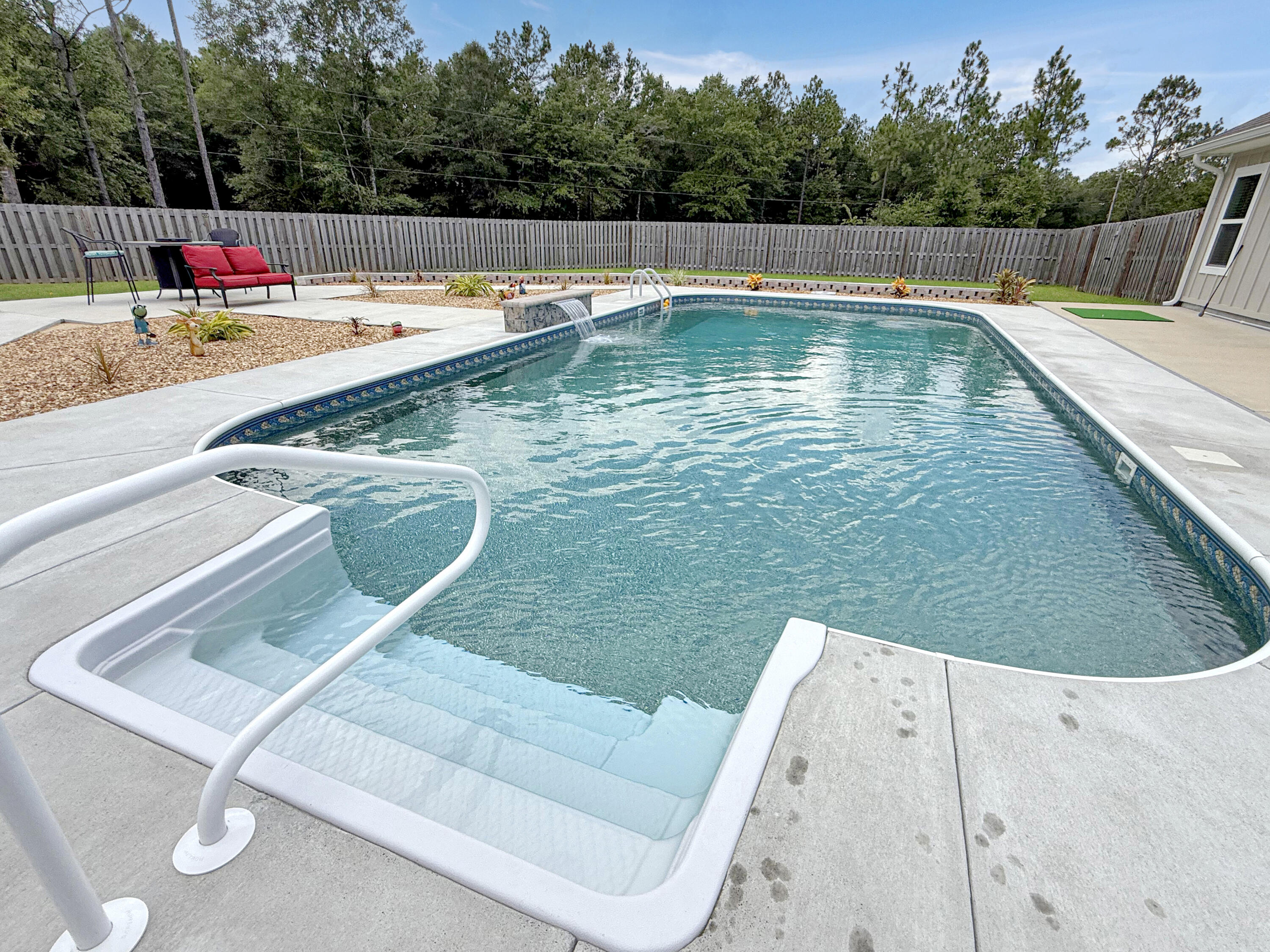 HILLWOOD ESTATES - Residential
