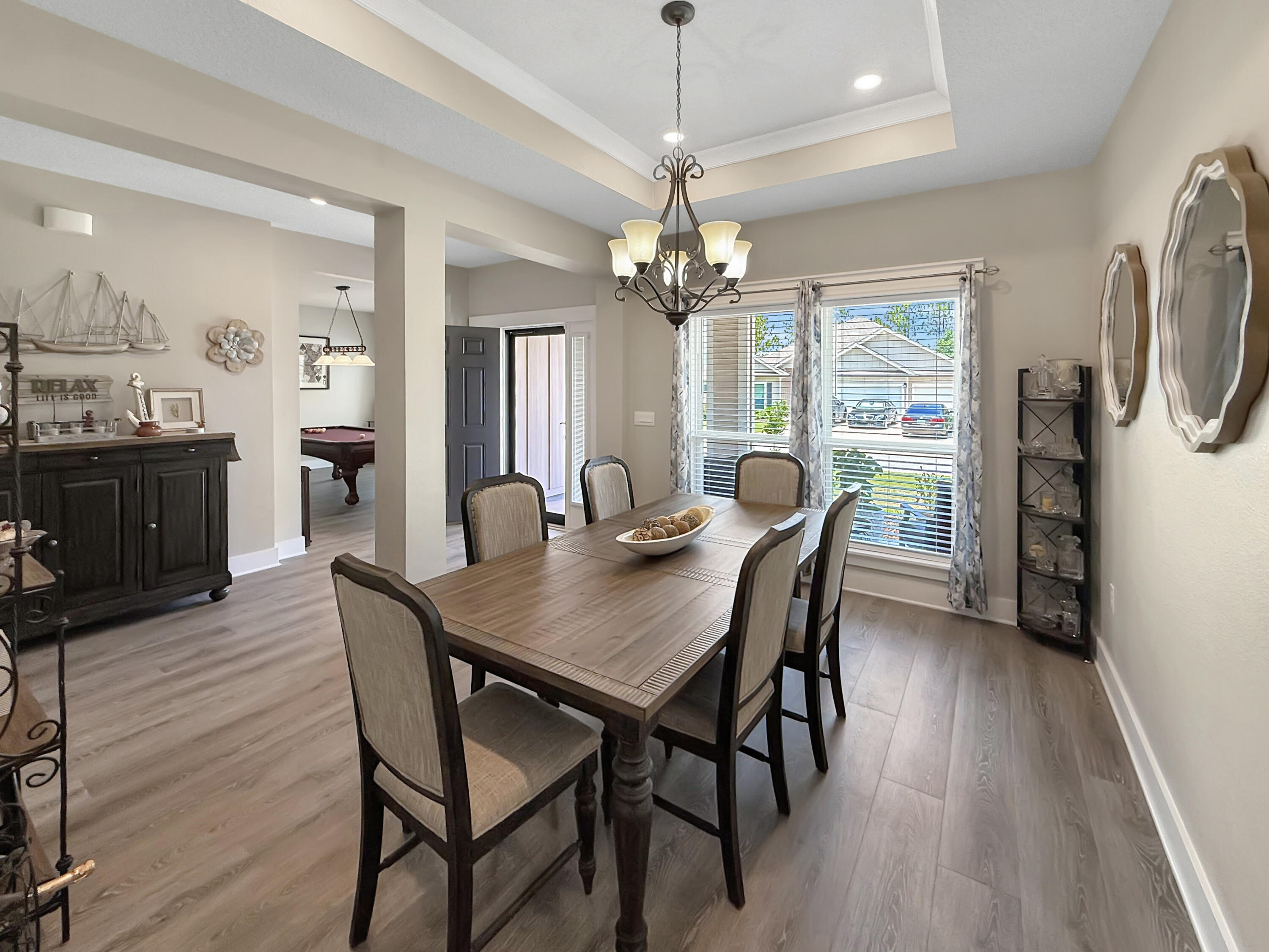 HILLWOOD ESTATES - Residential