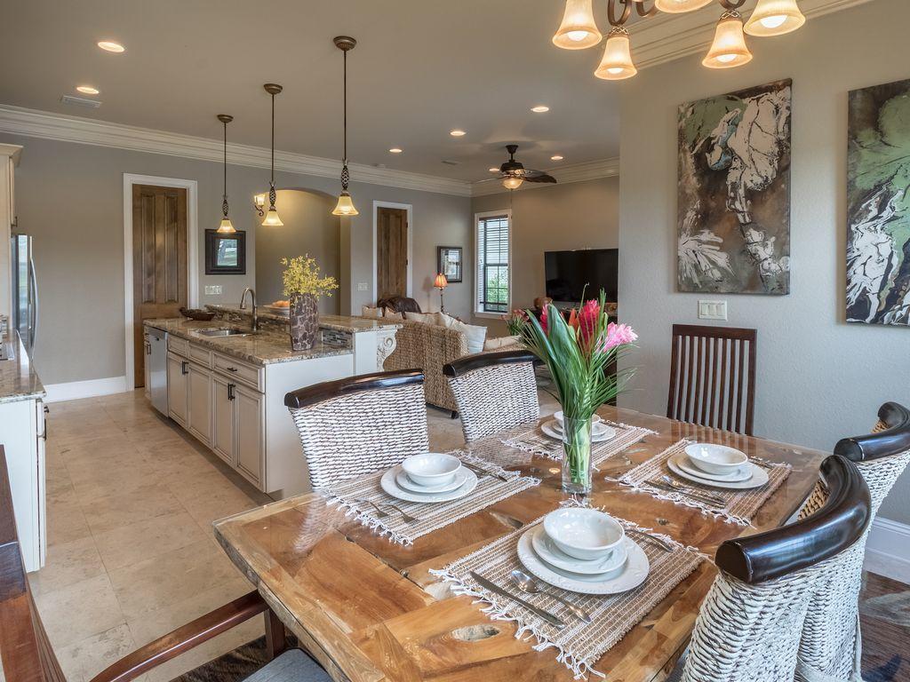 VILLA LAGO - Residential