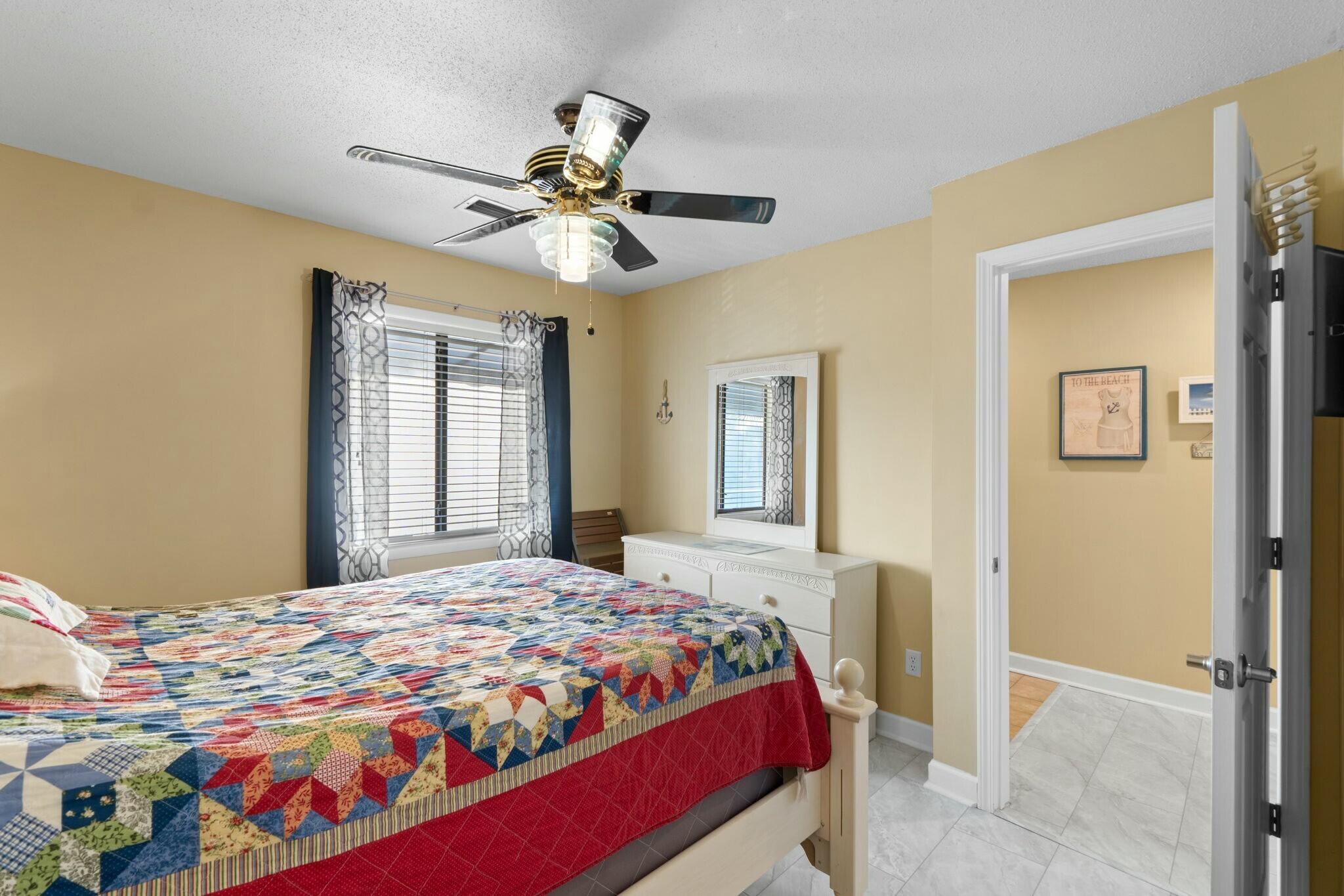 SAFE HARBOUR VILLAGE CONDO - Residential