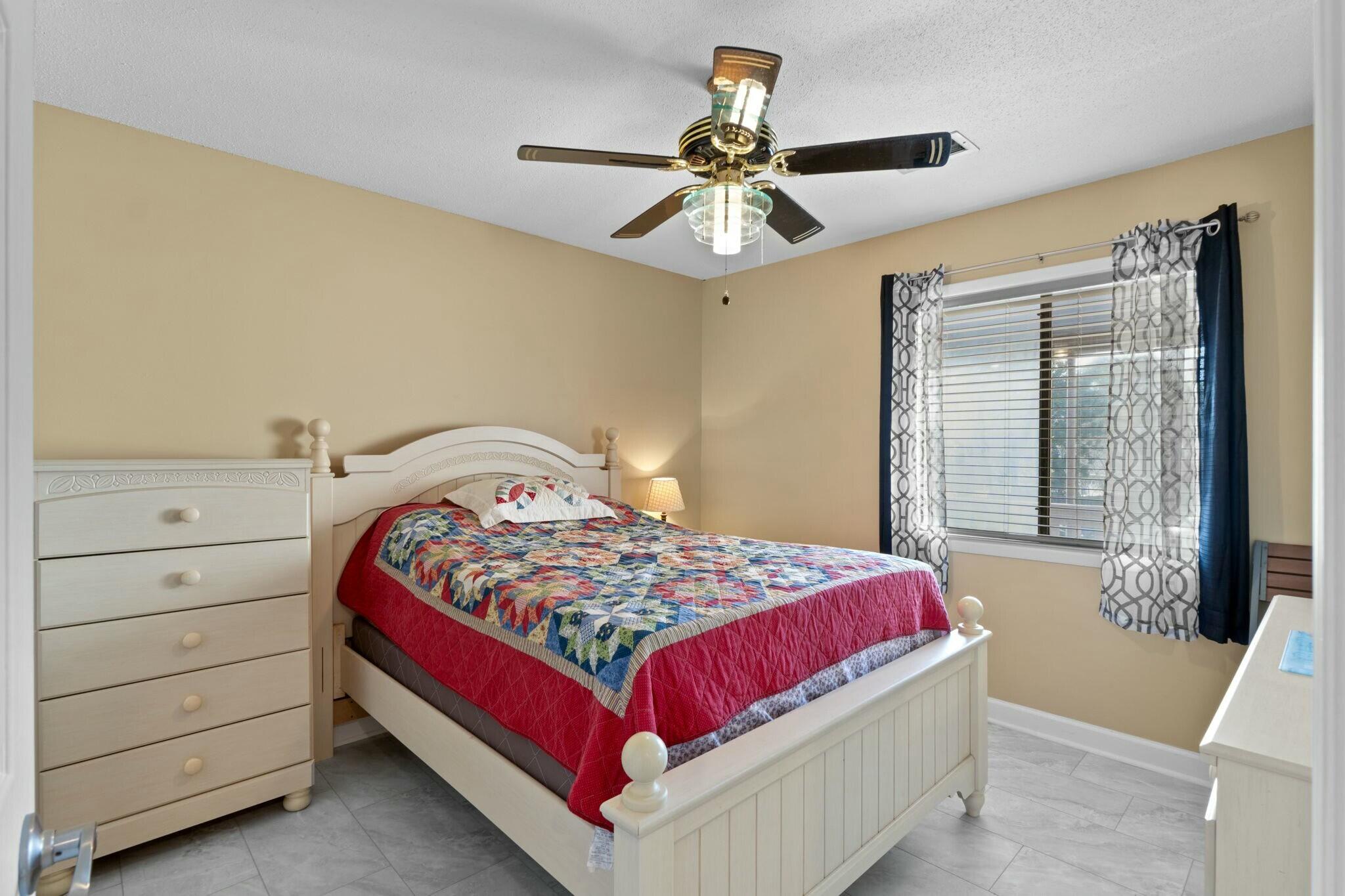 SAFE HARBOUR VILLAGE CONDO - Residential