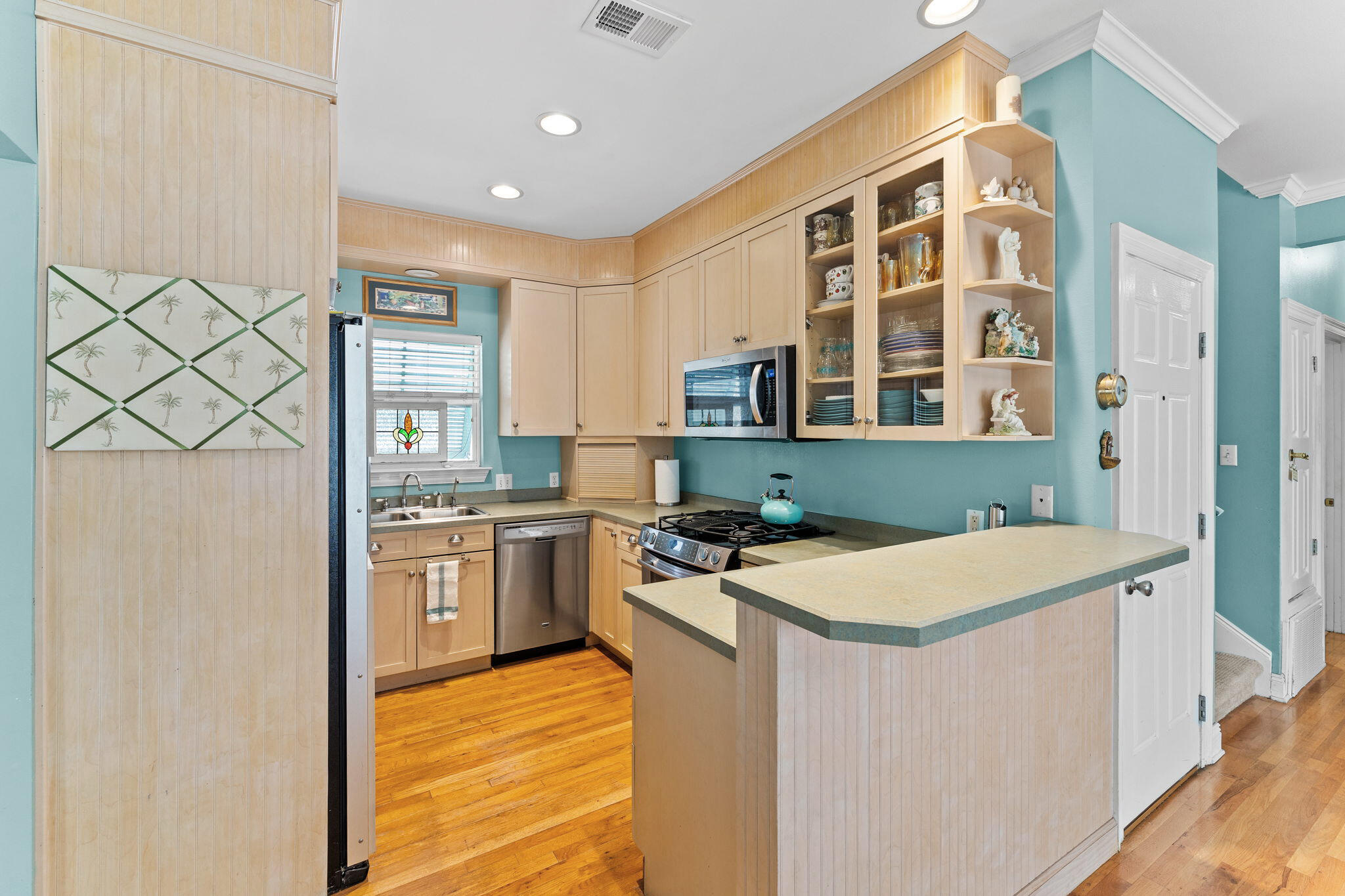 GULF SHORE MANOR - Residential