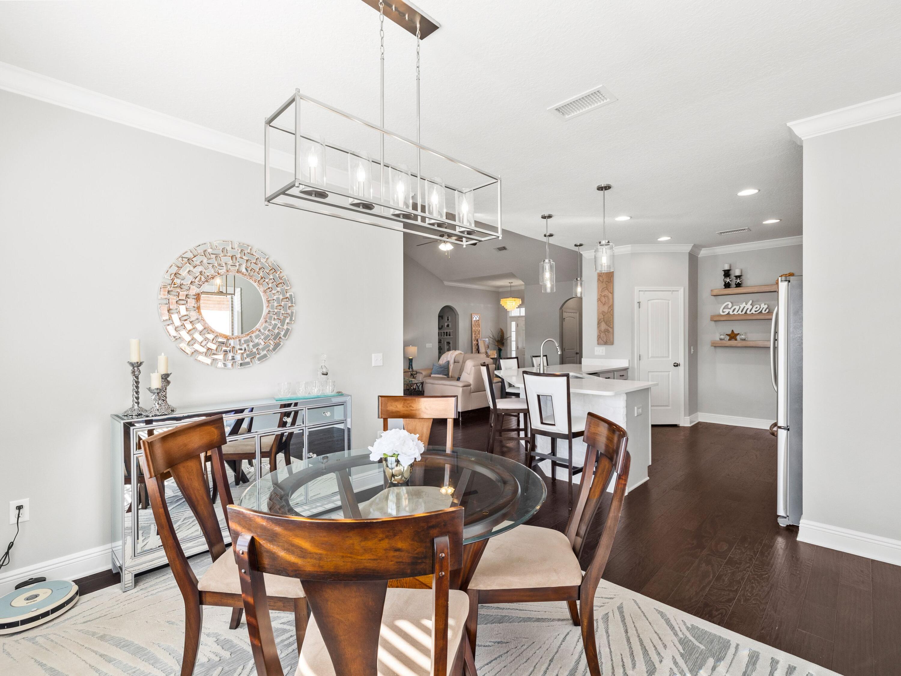 WHISPERING LAKES ESTATES - Residential