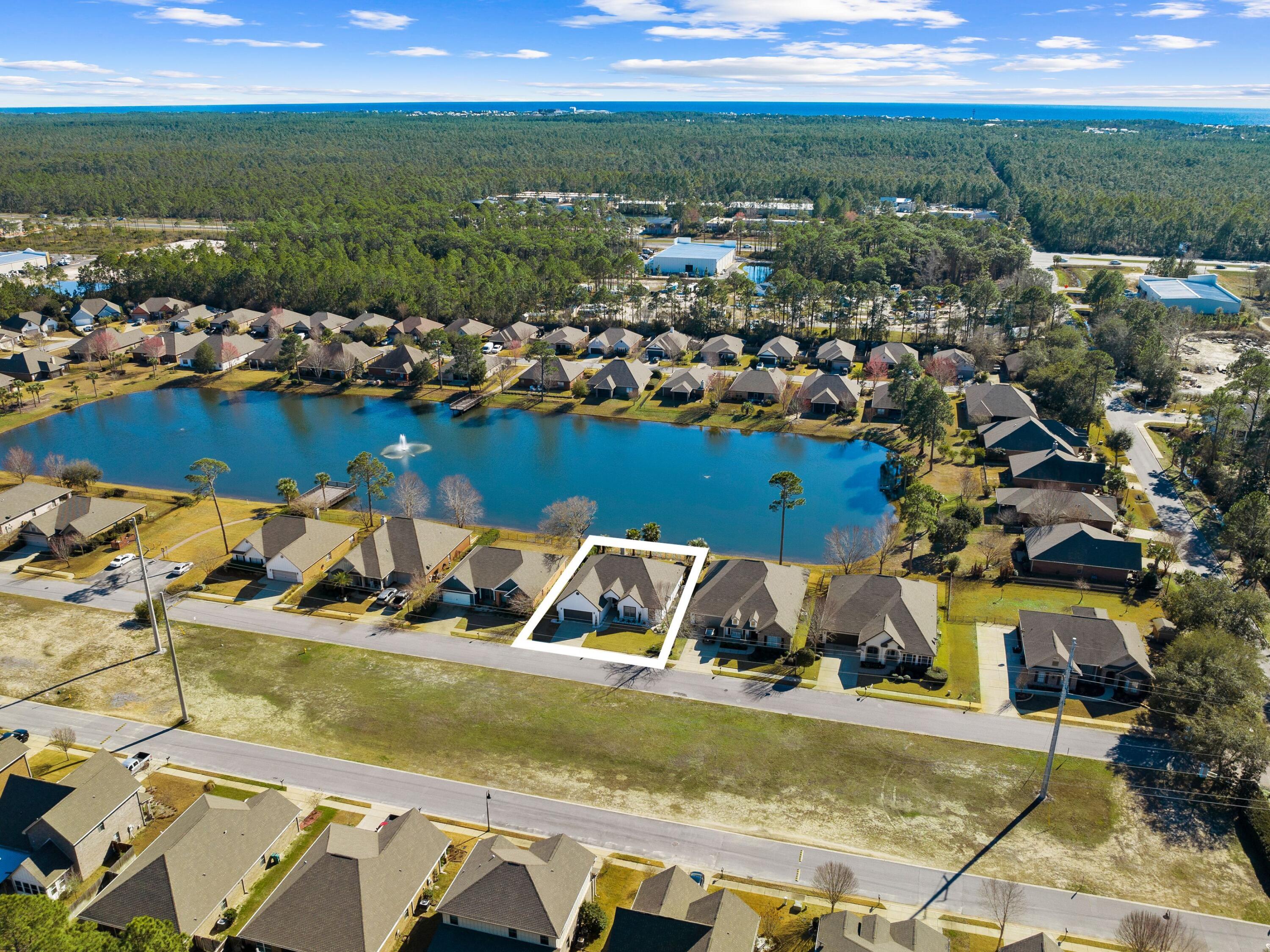 WHISPERING LAKES ESTATES - Residential