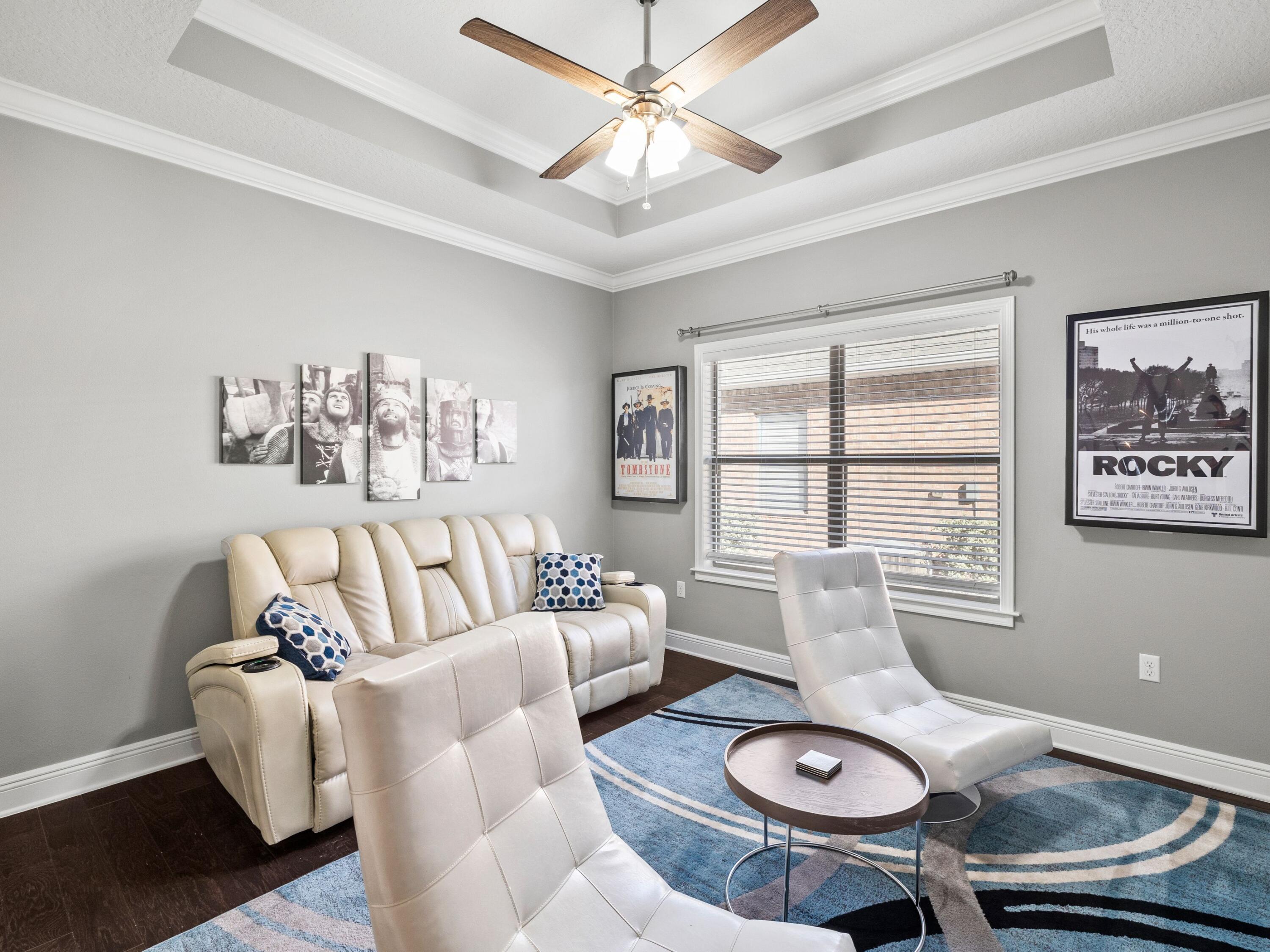 WHISPERING LAKES ESTATES - Residential