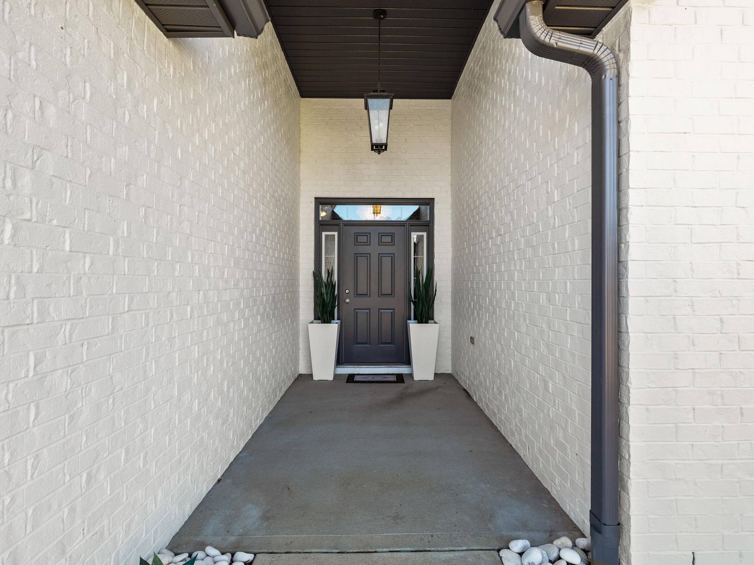 WHISPERING LAKES ESTATES - Residential