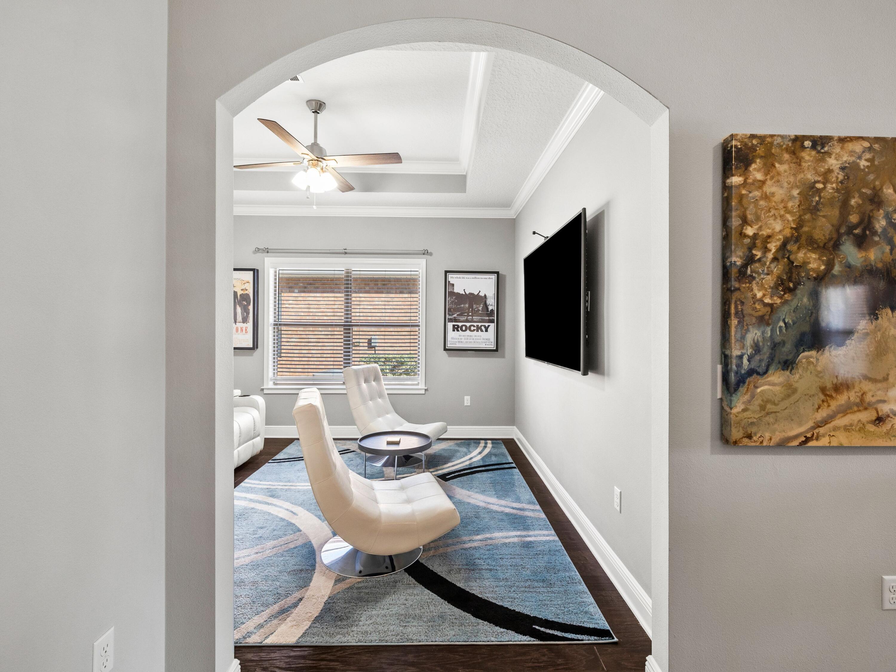 WHISPERING LAKES ESTATES - Residential