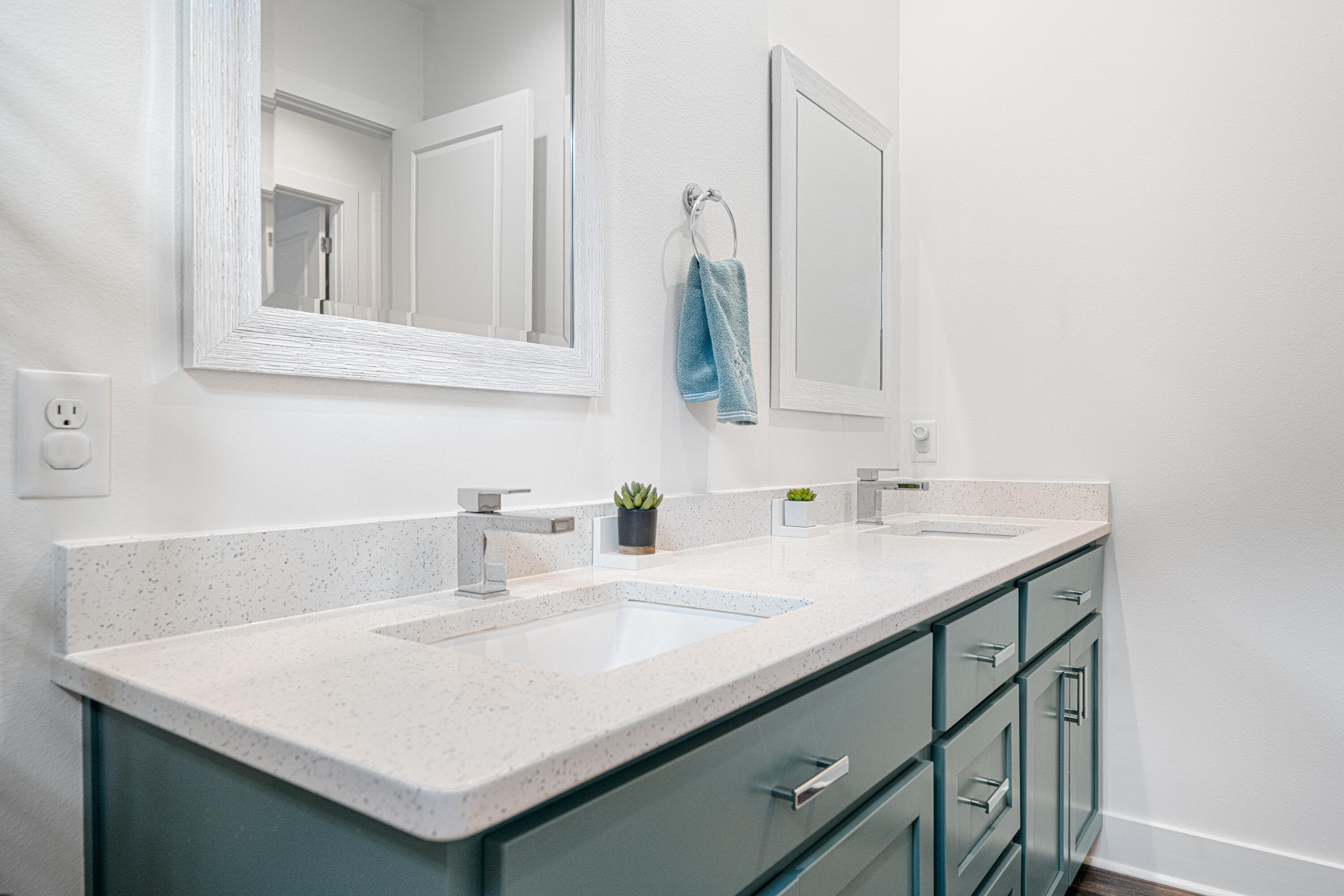 PARKVIEW PLACE - Residential
