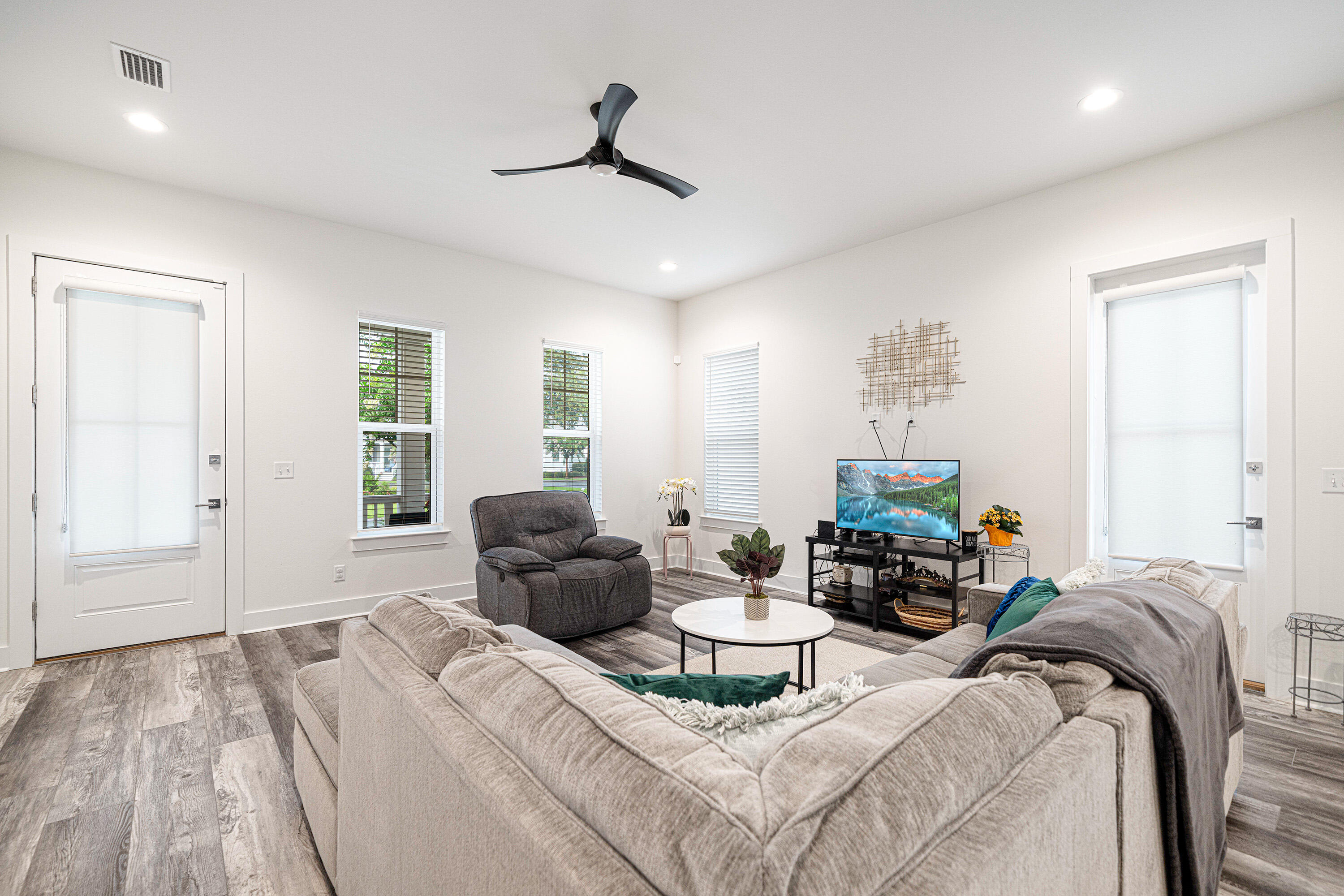 PARKVIEW PLACE - Residential