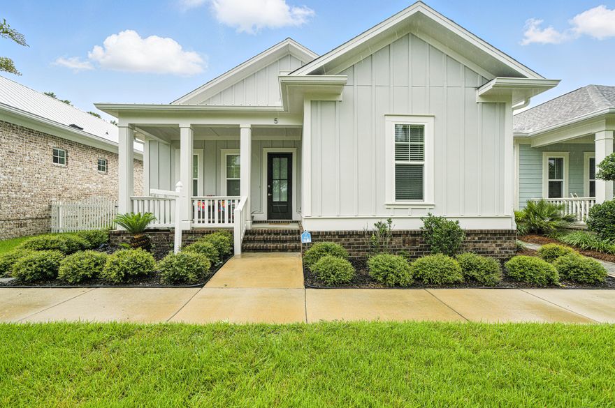 Charming Craftsman in Parkview Place! This custom-built 3BR/2BA home offers nearly 1,800 SF of stylish one-story living in a beloved front porch community. Thoughtful upgrades include 10' ceilings, 8' doors, energy-efficient 2x6 walls, wood floors, and granite countertops. The gourmet kitchen features shaker cabinets that reach the ceiling, while the spa-like master bath boasts a tiled shower and freestanding tub. Enjoy neighborly chats from your welcoming front porch or retreat to the rear-entry oversized garage. Located in the heart of Niceville, near A+ schools, Eglin AFB, Duke Field, and Destin's beaches. A perfect fit for anyone craving charm and convenience.