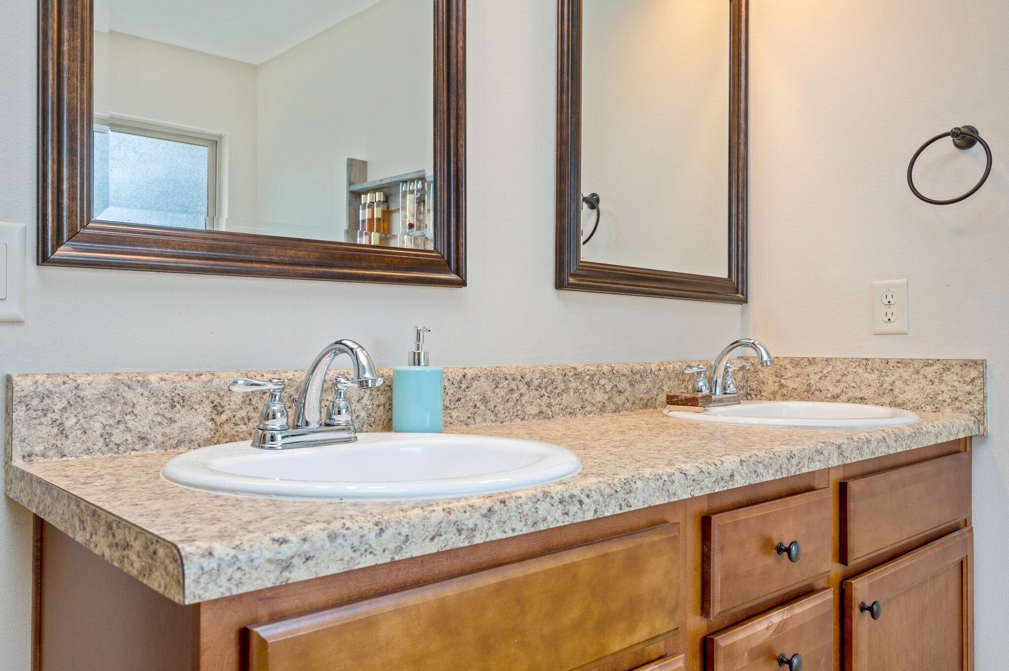 TRAILWOOD ESTATES - Residential