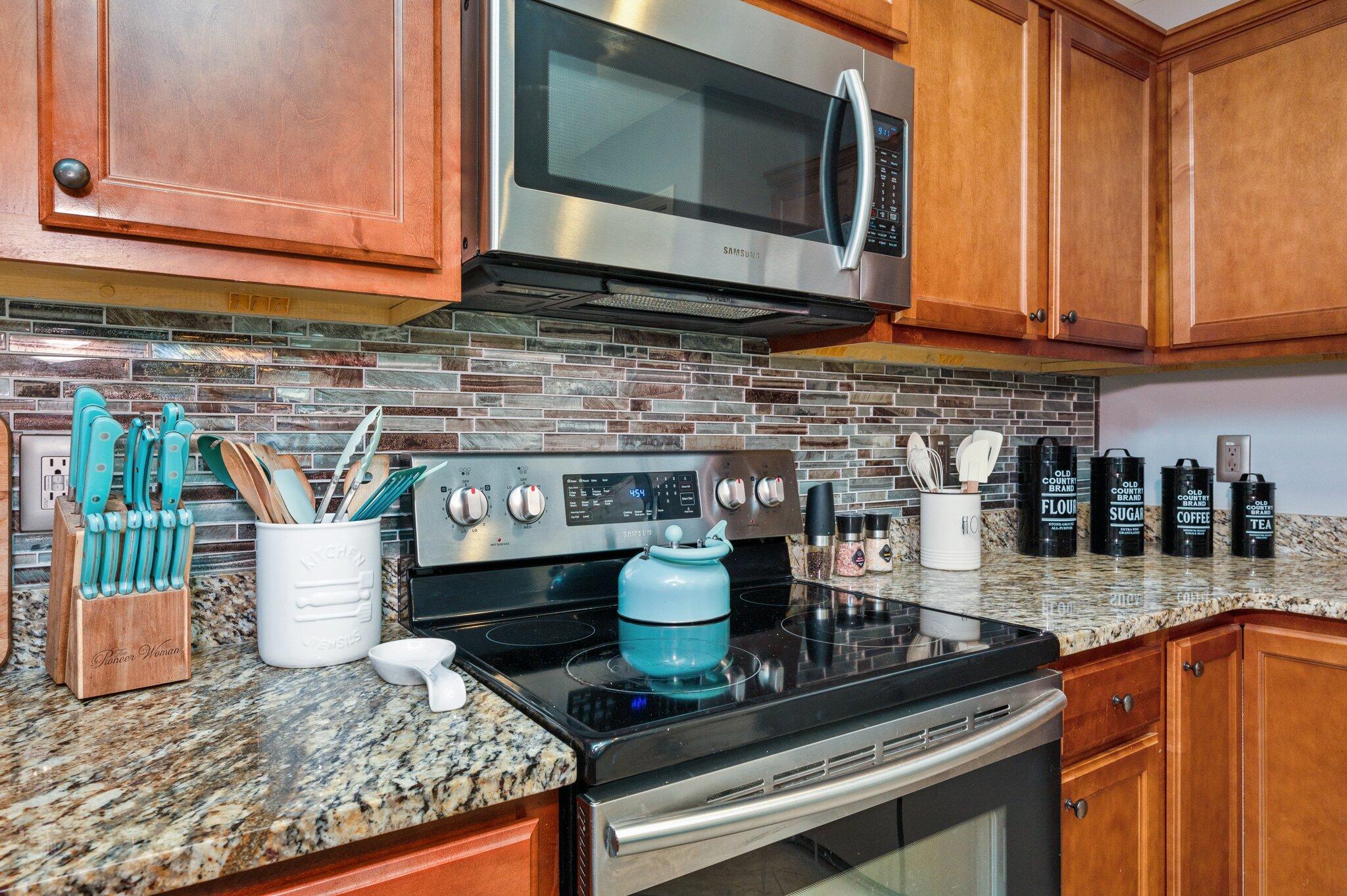 TRAILWOOD ESTATES - Residential