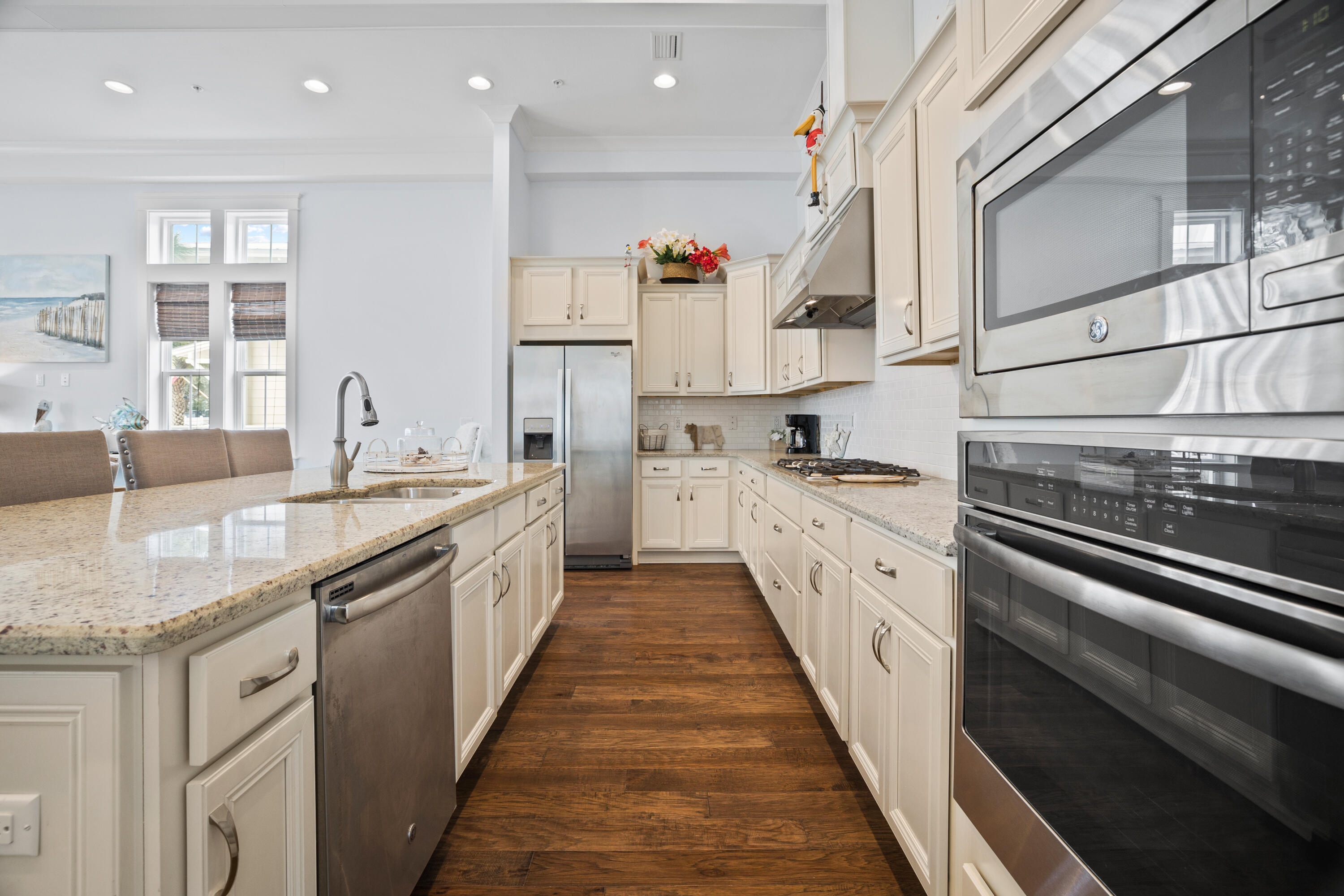 HIGHLAND PARKS - Residential
