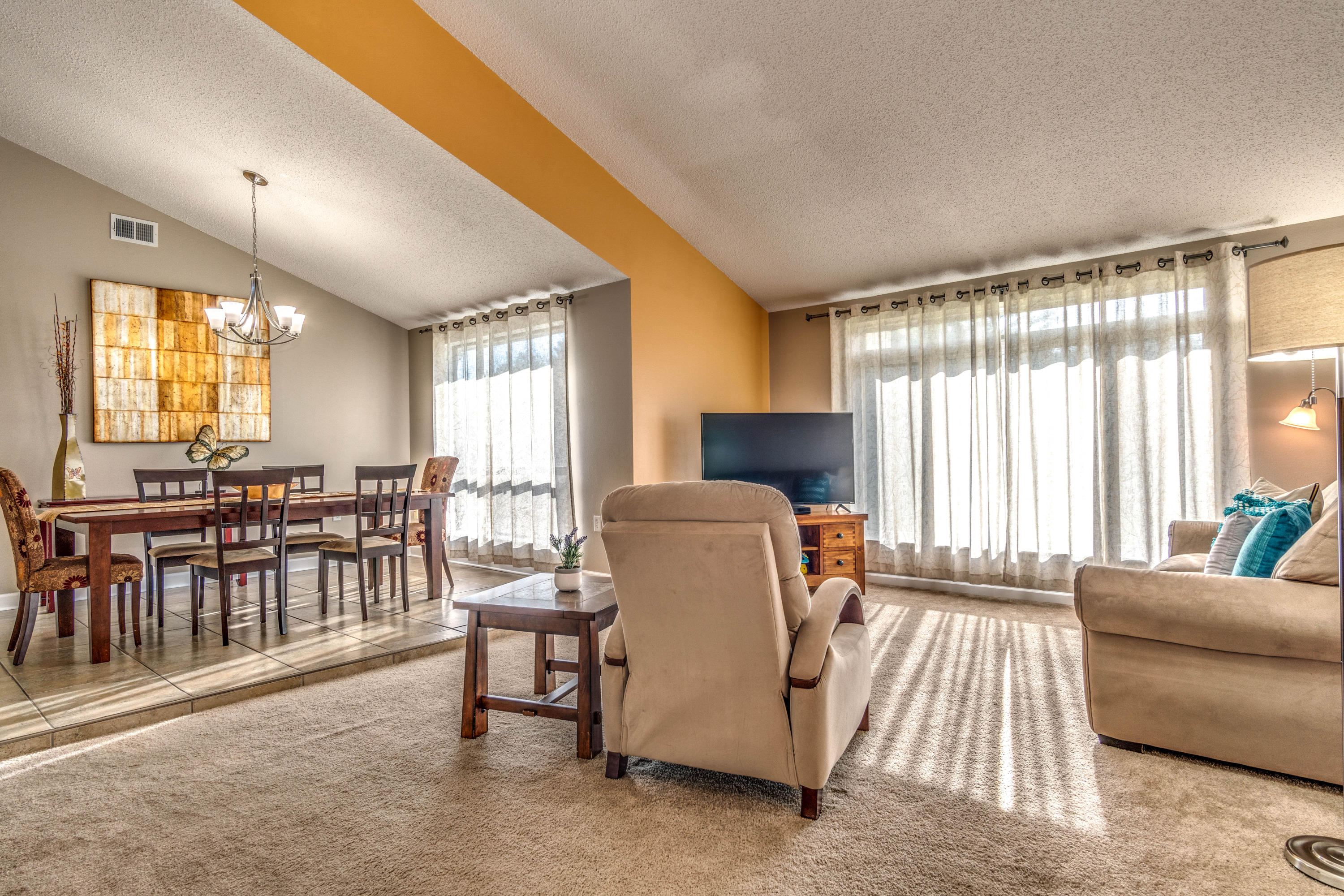 LAKE LORRAINE ESTATES 3 - Residential