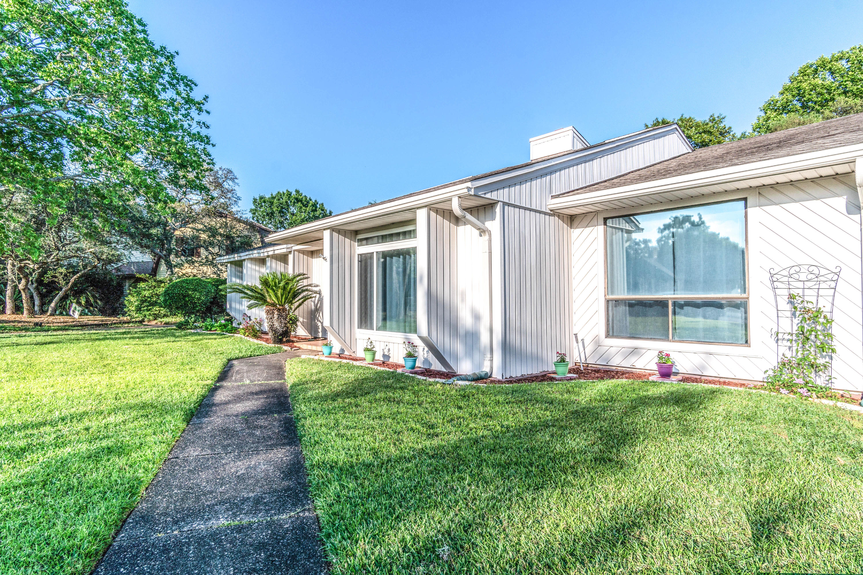 LAKE LORRAINE ESTATES 3 - Residential