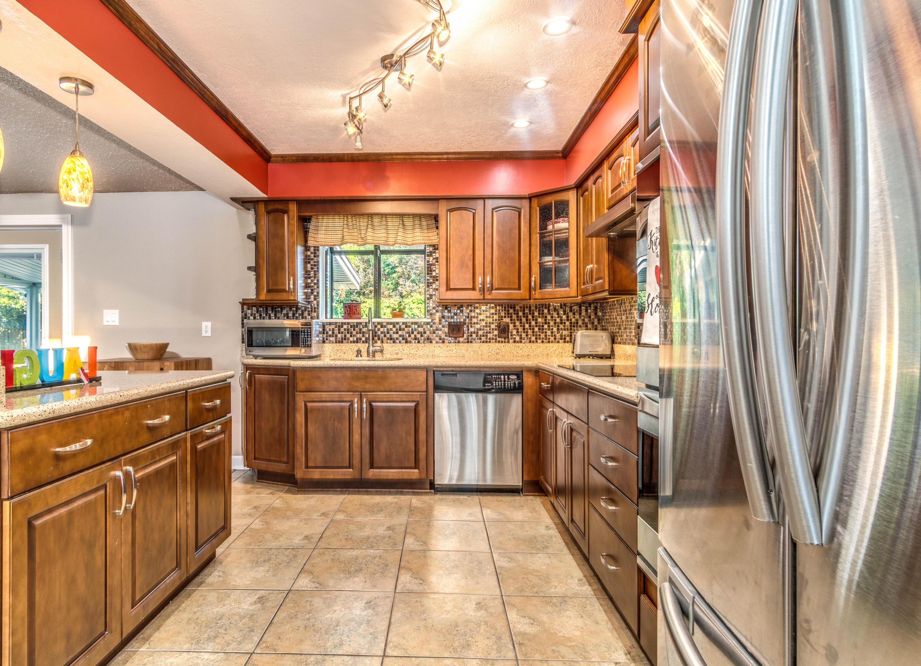 LAKE LORRAINE ESTATES 3 - Residential