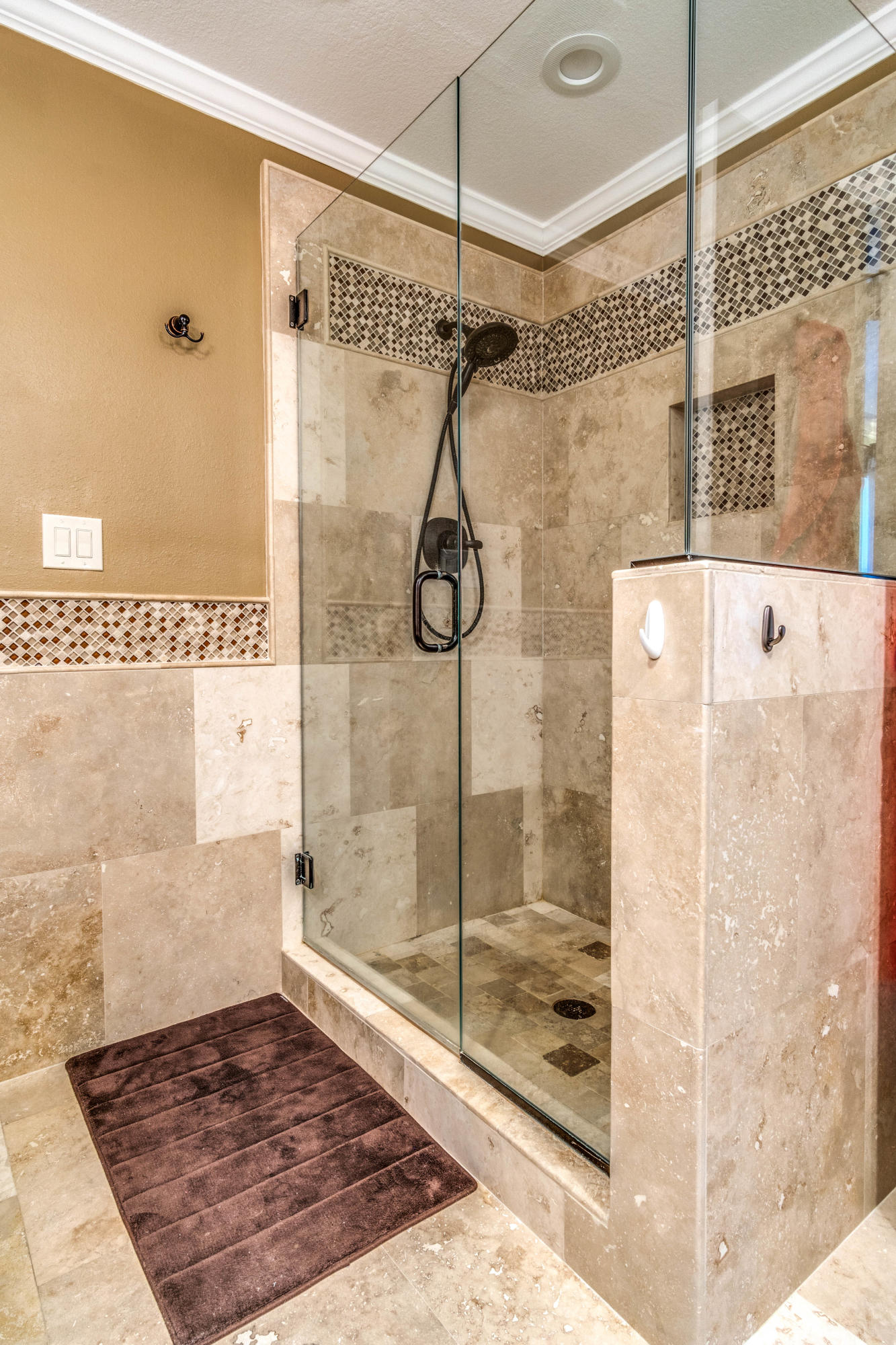 LAKE LORRAINE ESTATES 3 - Residential