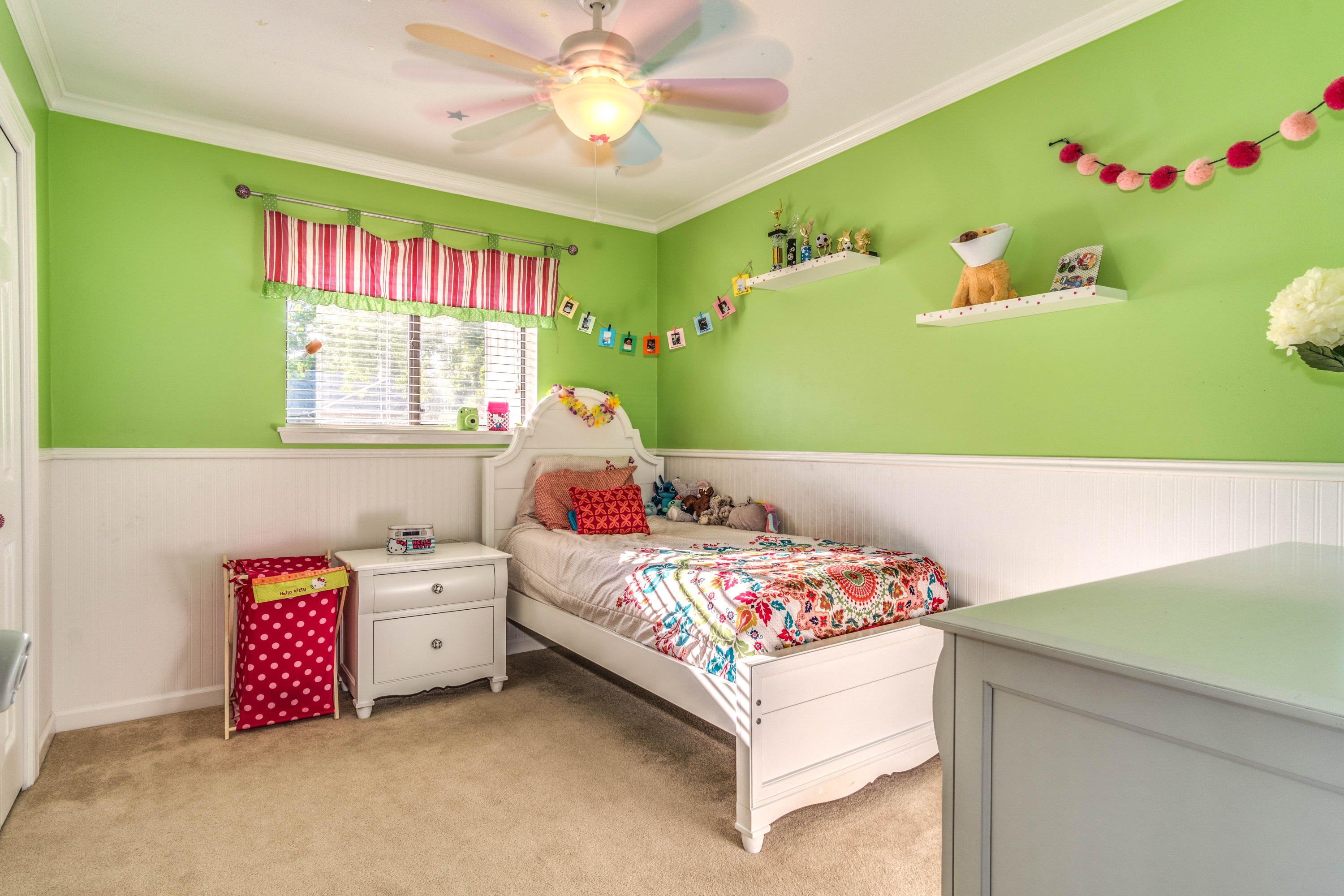 LAKE LORRAINE ESTATES 3 - Residential