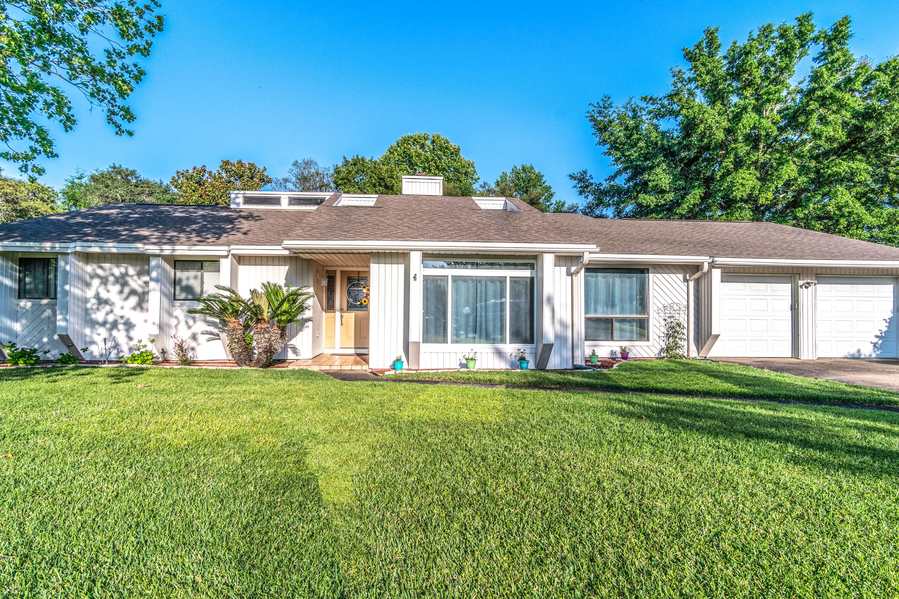 LAKE LORRAINE ESTATES 3 - Residential