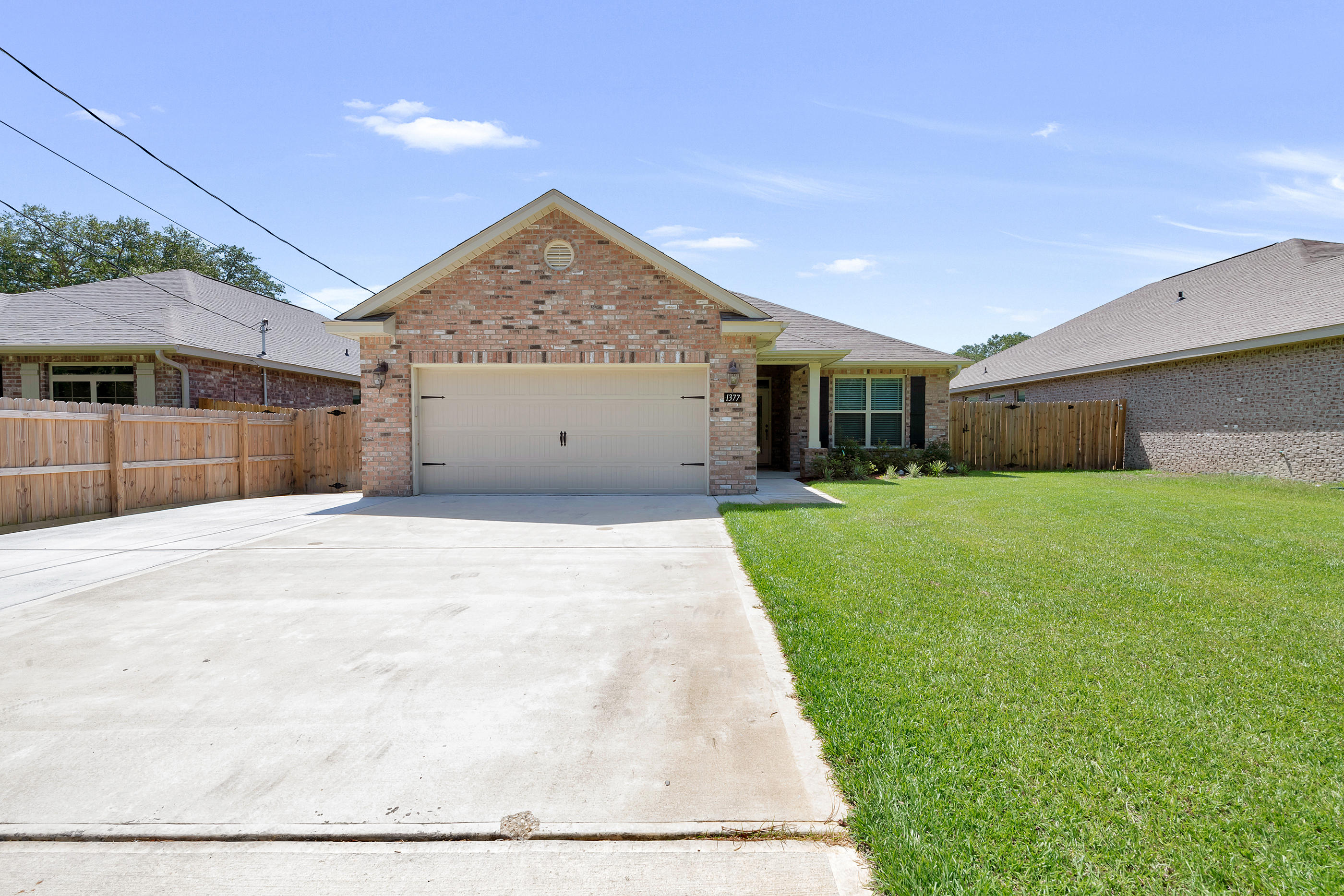 Credence Crossing - Residential