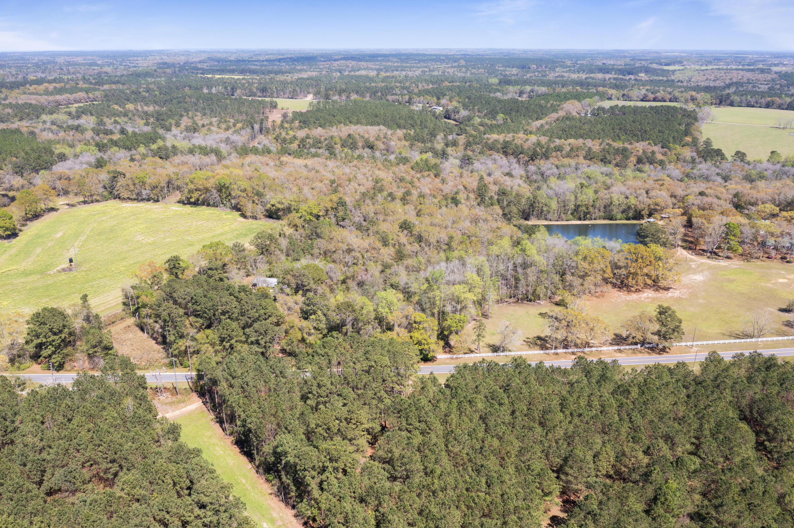 METES & BOUNDS - Land