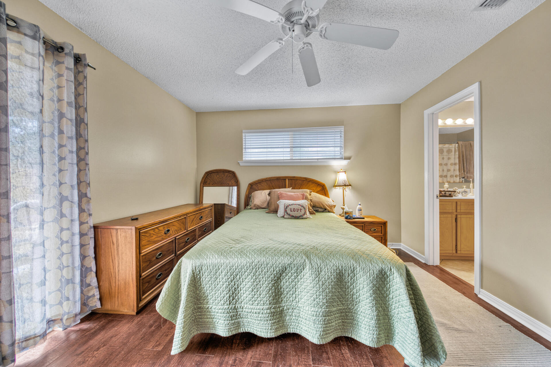 ESCADA - Residential