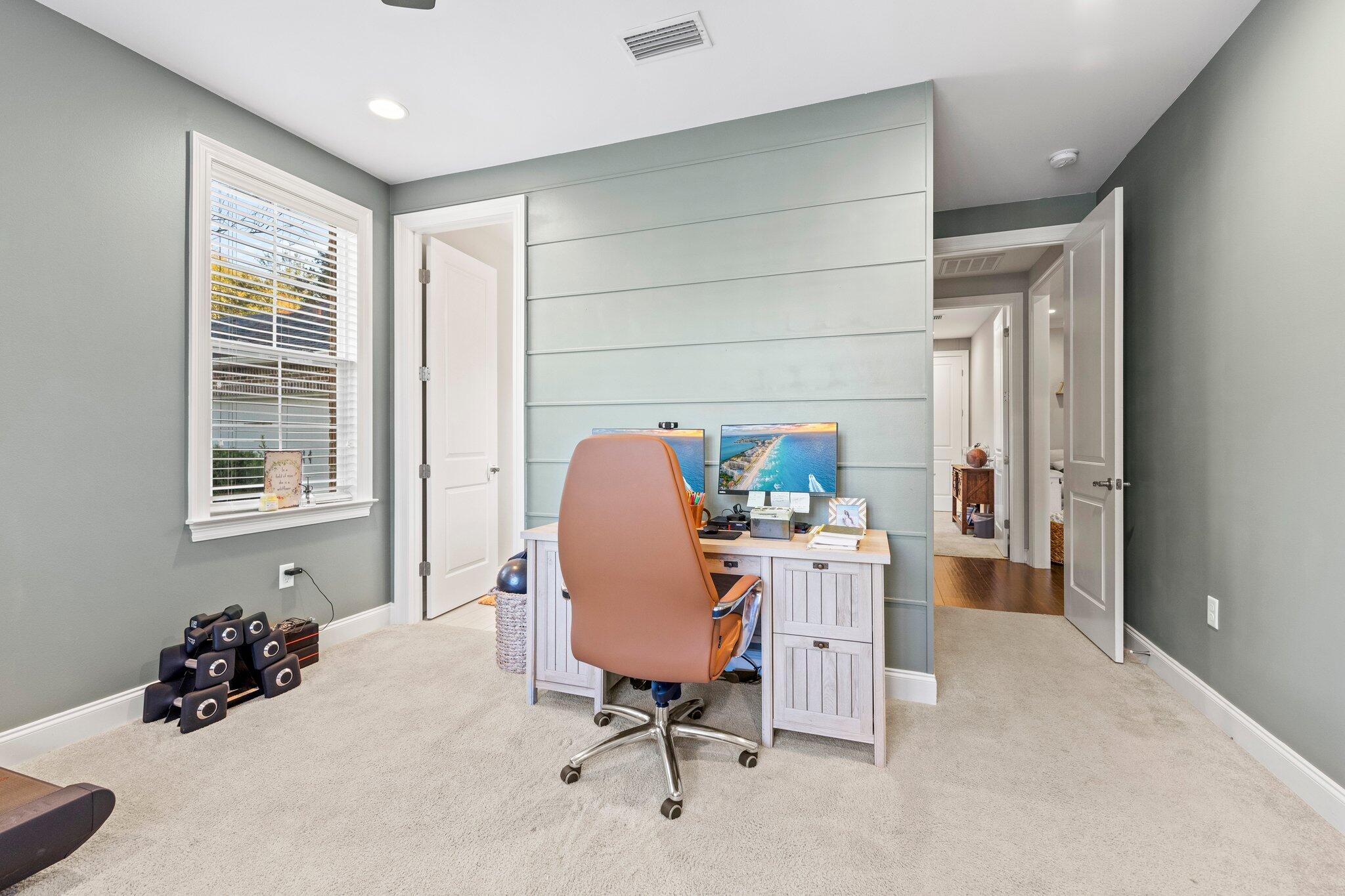 The Stables at Rocky Bayou - Residential