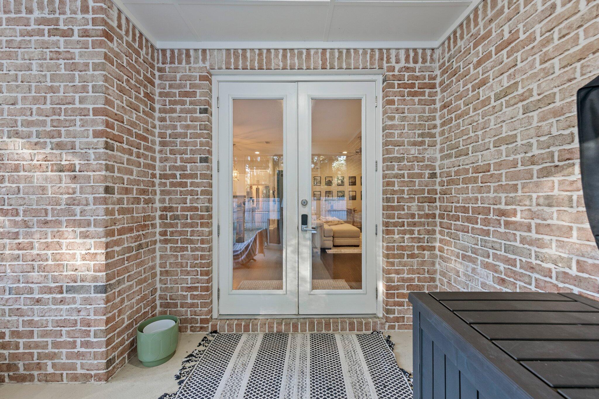 The Stables at Rocky Bayou - Residential