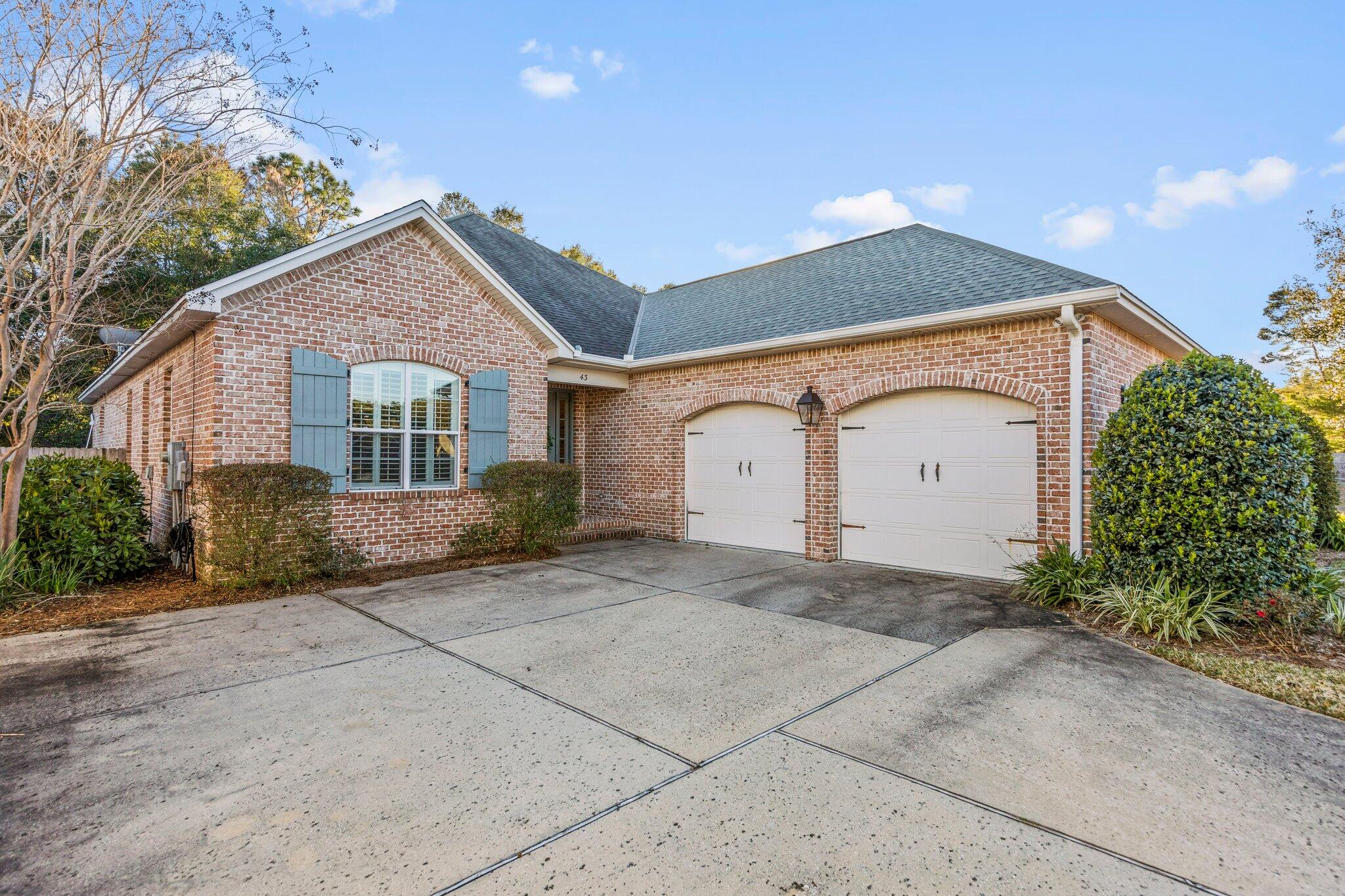 The Stables at Rocky Bayou - Residential