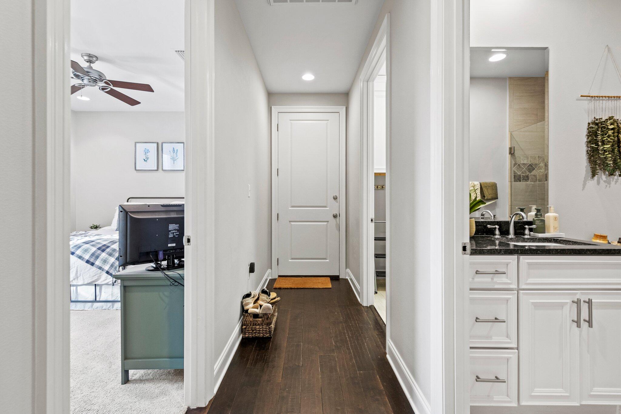 The Stables at Rocky Bayou - Residential