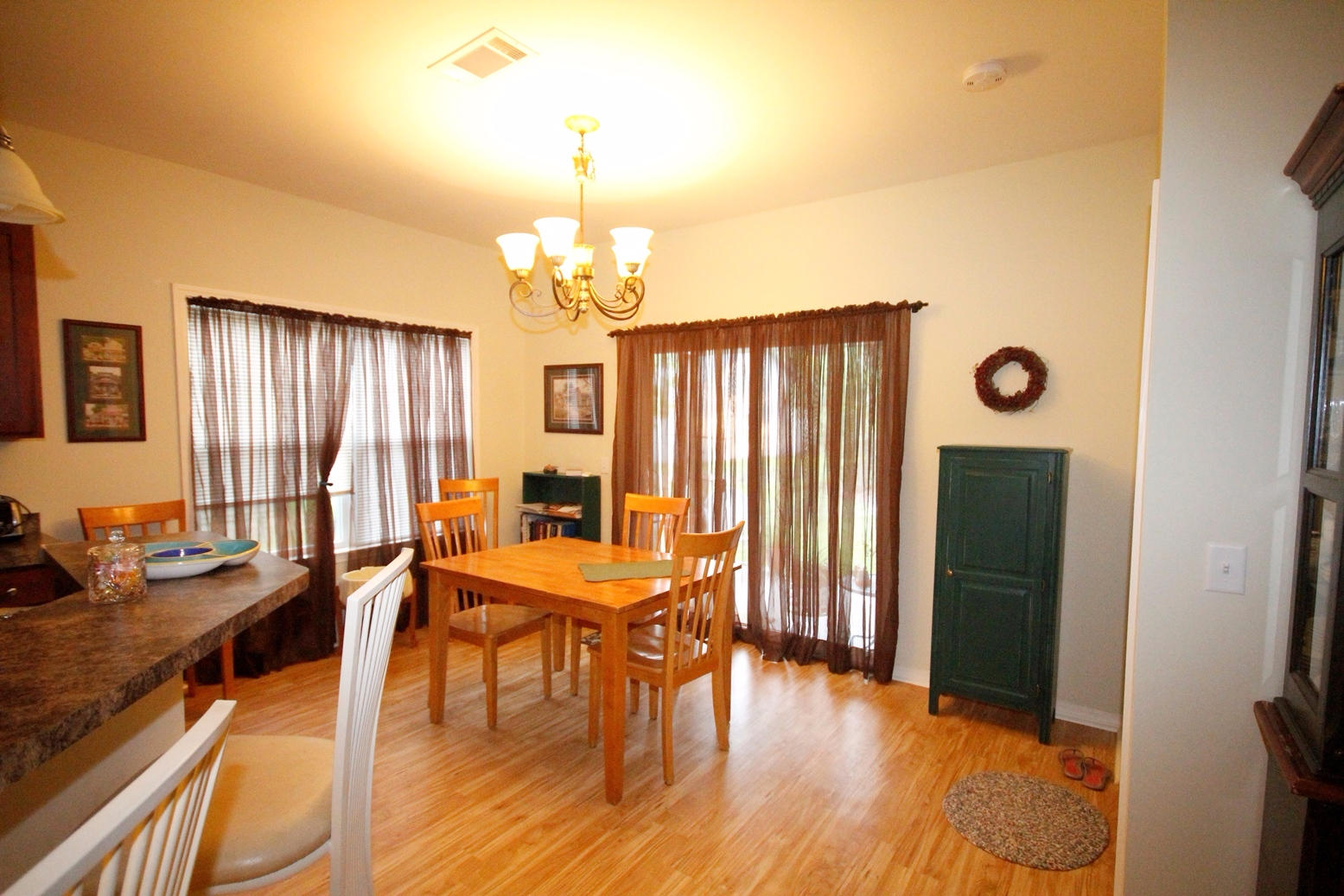 HUNTERS' RIDGE - Residential