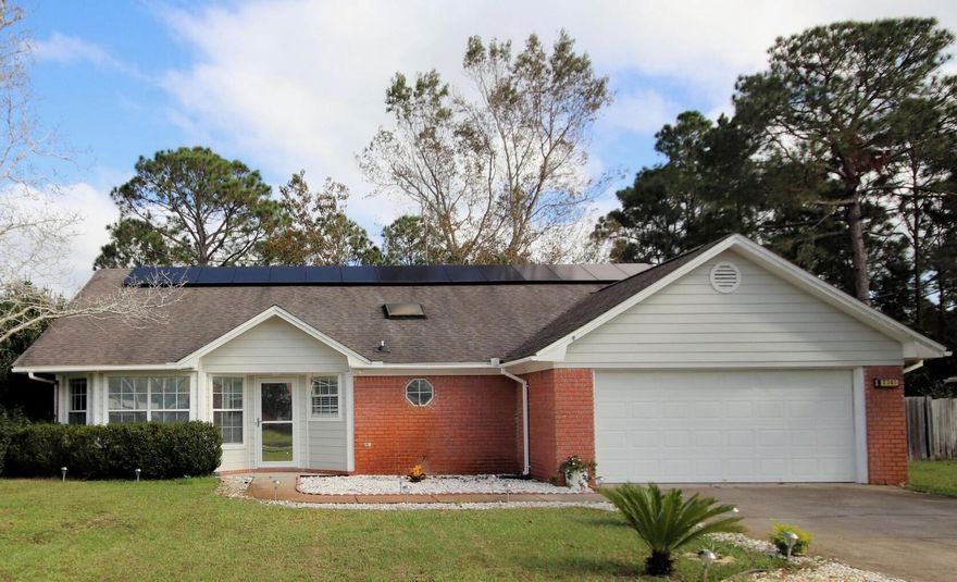 Adorable 3bed/2bath home in East Navarre with within minutes to Hurlburt AFB and the beaches! Open floor plan, spacious kitchen with island and a bonus room which makes a great office, formal dining, play room and much more!