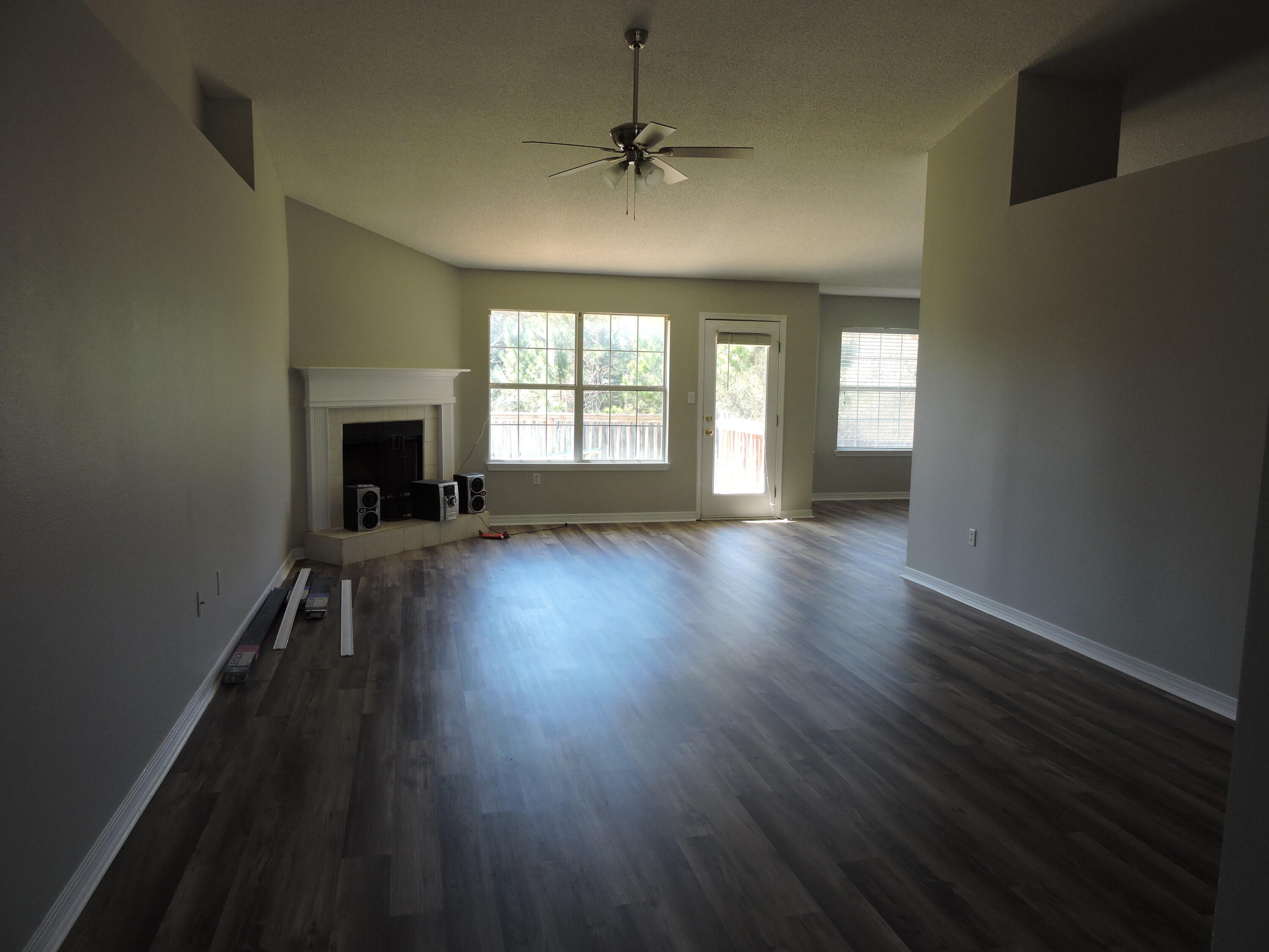 FOXWOOD ADDITION S/D - Residential Lease