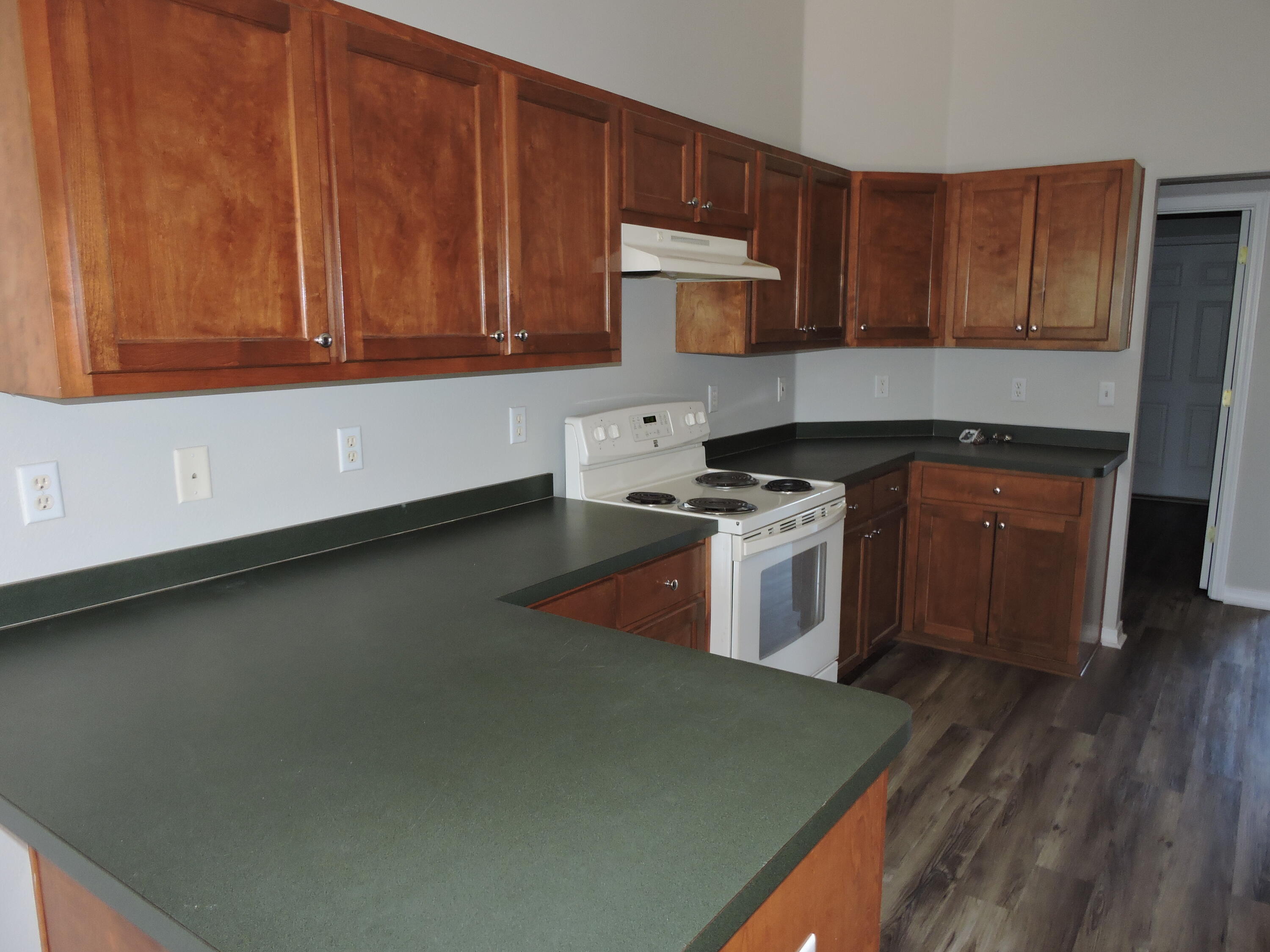 FOXWOOD ADDITION S/D - Residential Lease
