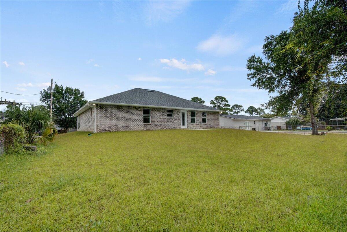 SANTA ROSA SHORES 2ND ADDN - Residential