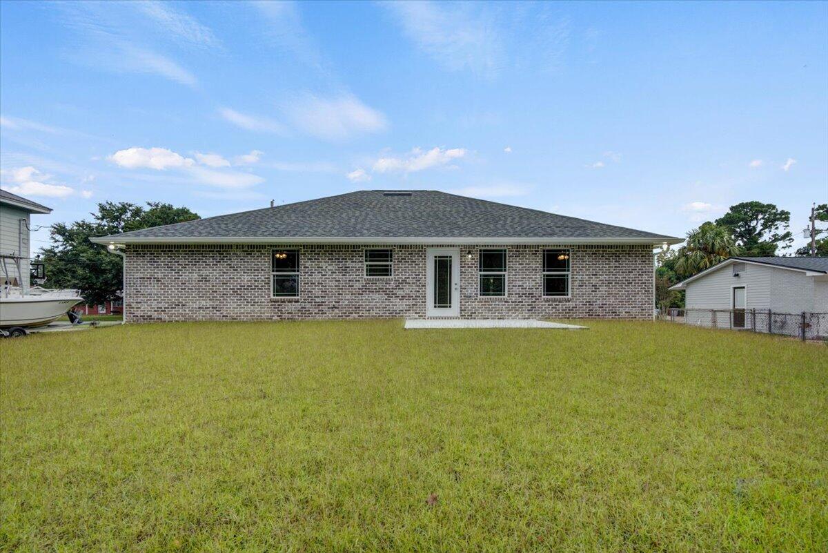 SANTA ROSA SHORES 2ND ADDN - Residential