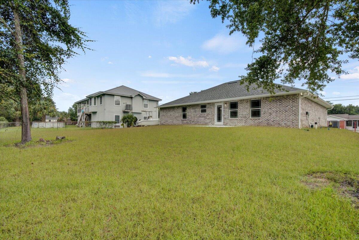 SANTA ROSA SHORES 2ND ADDN - Residential