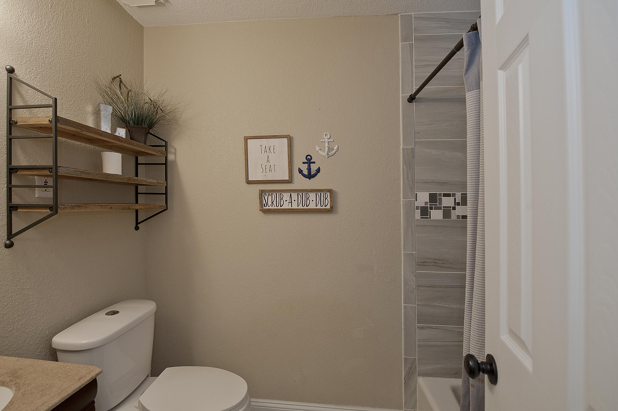 WYNNEHAVEN BEACH ESTATES 1ST ADDN - Residential