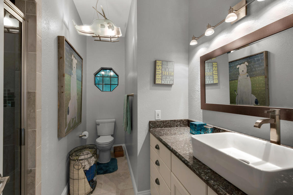 DOLPHIN POINT ESTATES - Residential Lease