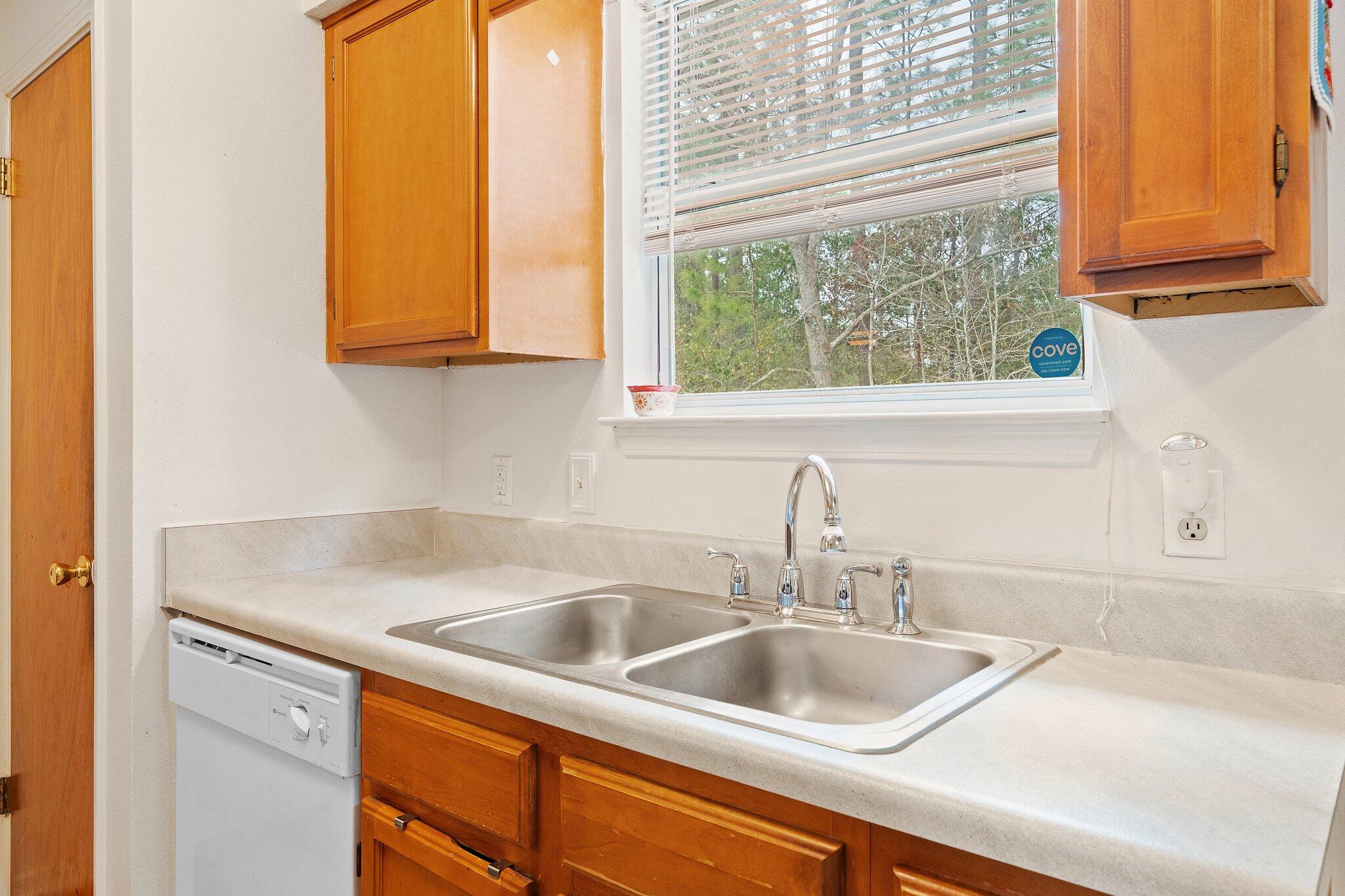 Bay Pine Villas - Residential