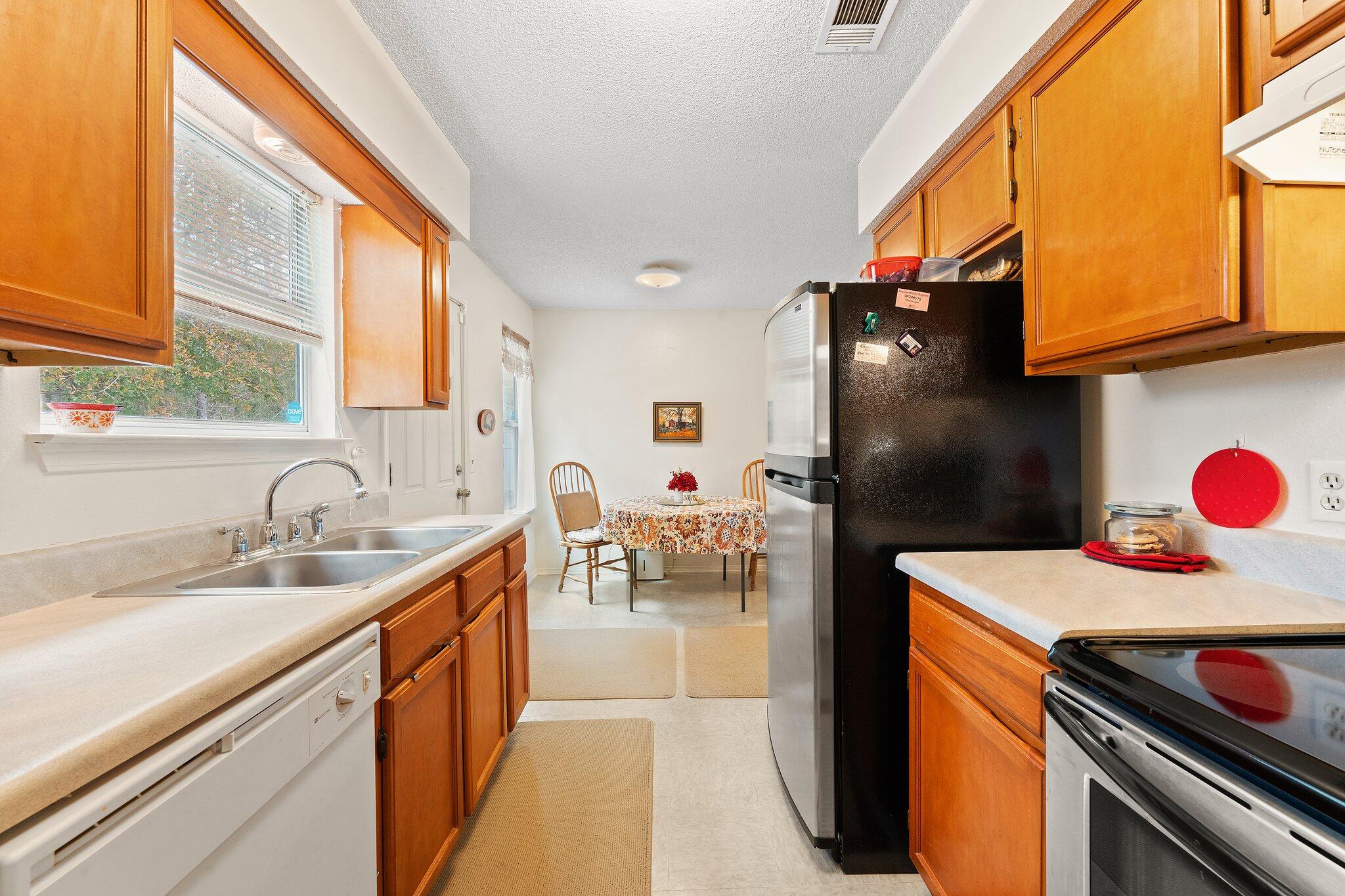 Bay Pine Villas - Residential