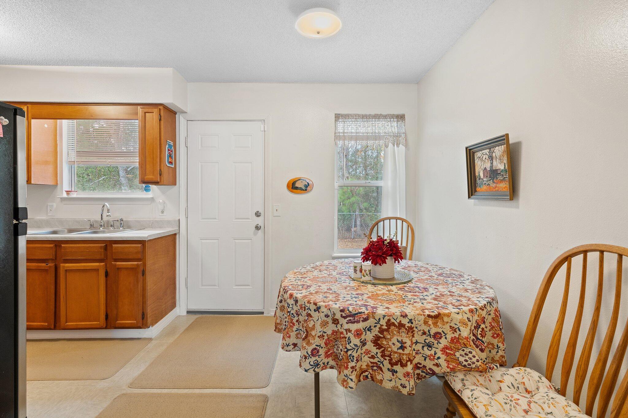 Bay Pine Villas - Residential