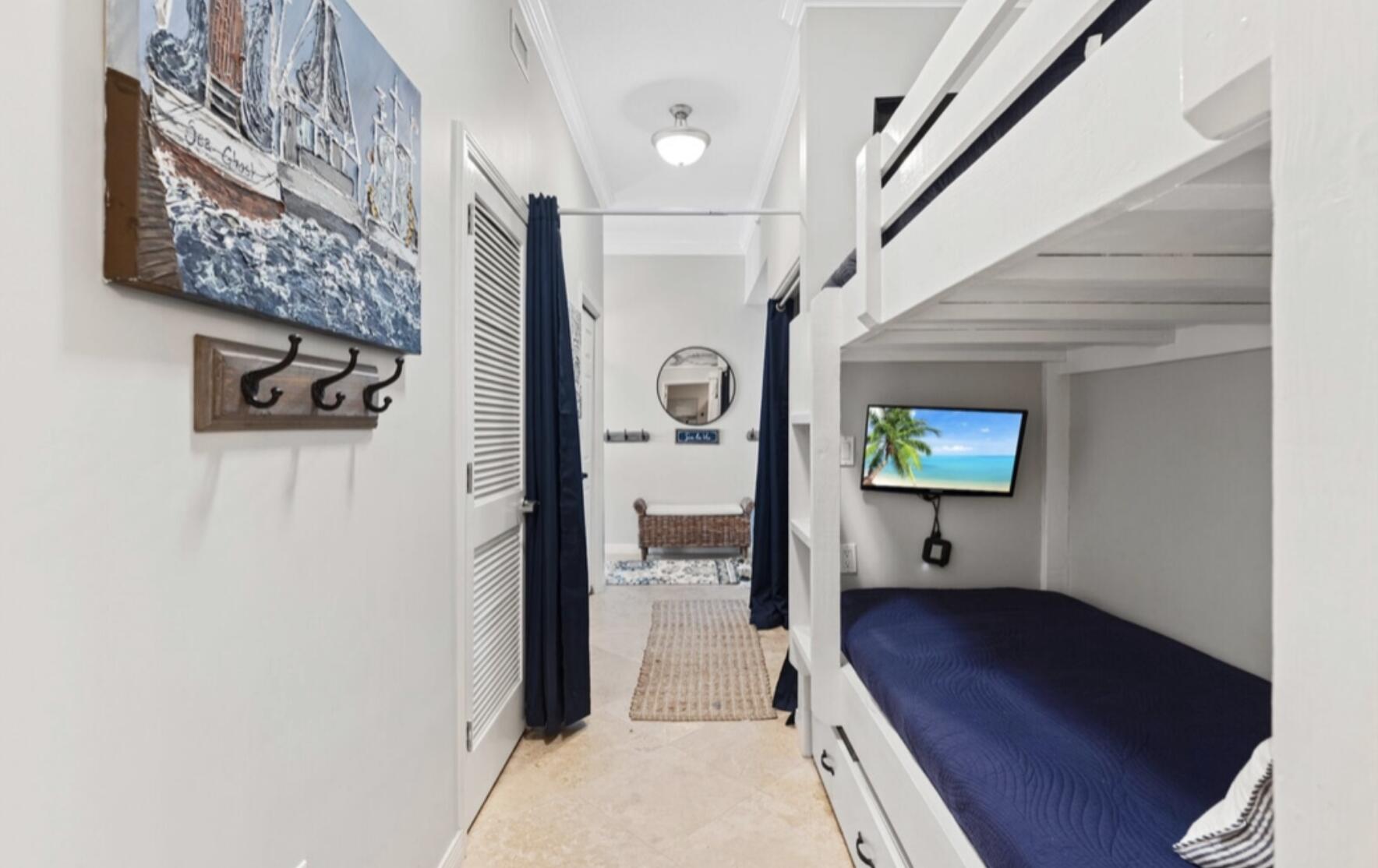 DESTIN WEST GULFSIDE VILLAS PH1 - Residential