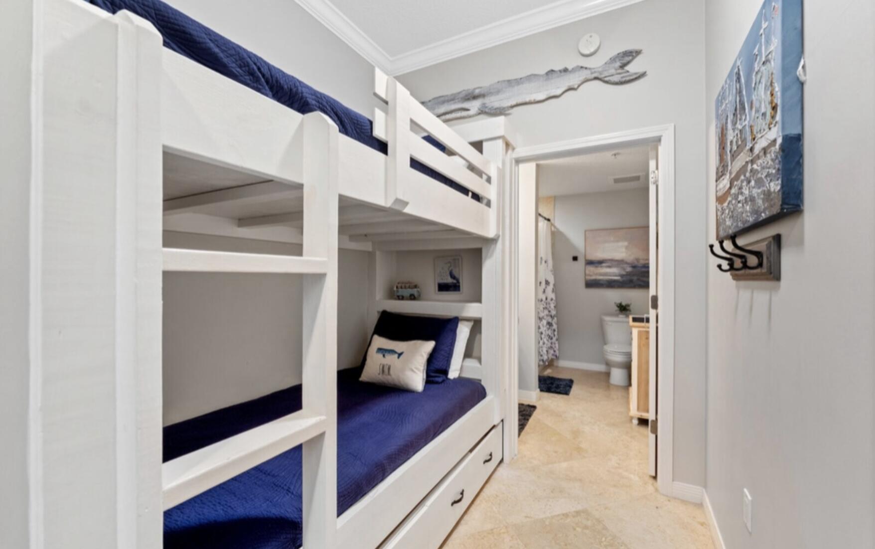 DESTIN WEST GULFSIDE VILLAS PH1 - Residential